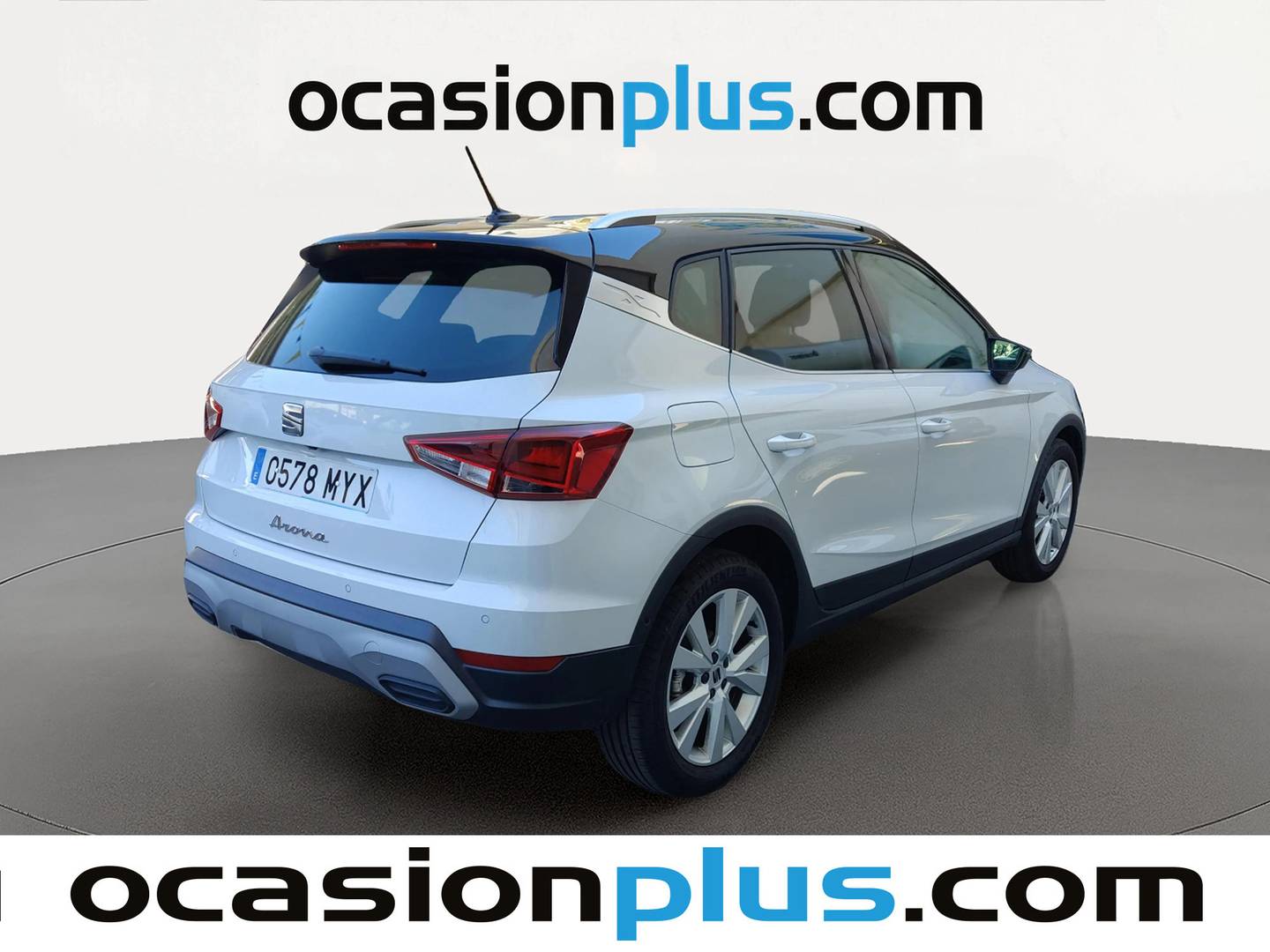 Foto trasera Seat Arona Seat Arona 1.0 TSI Xperience Special Edition DSG (115 CV) derecha