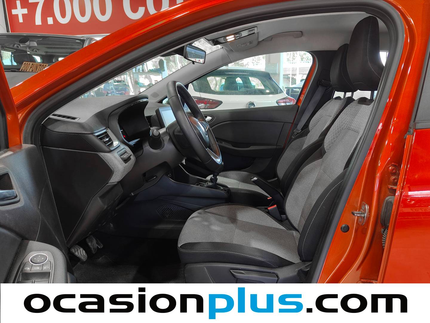 Foto asientos delanteros Renault Clio Renault Clio Evolution TCe (90 CV)