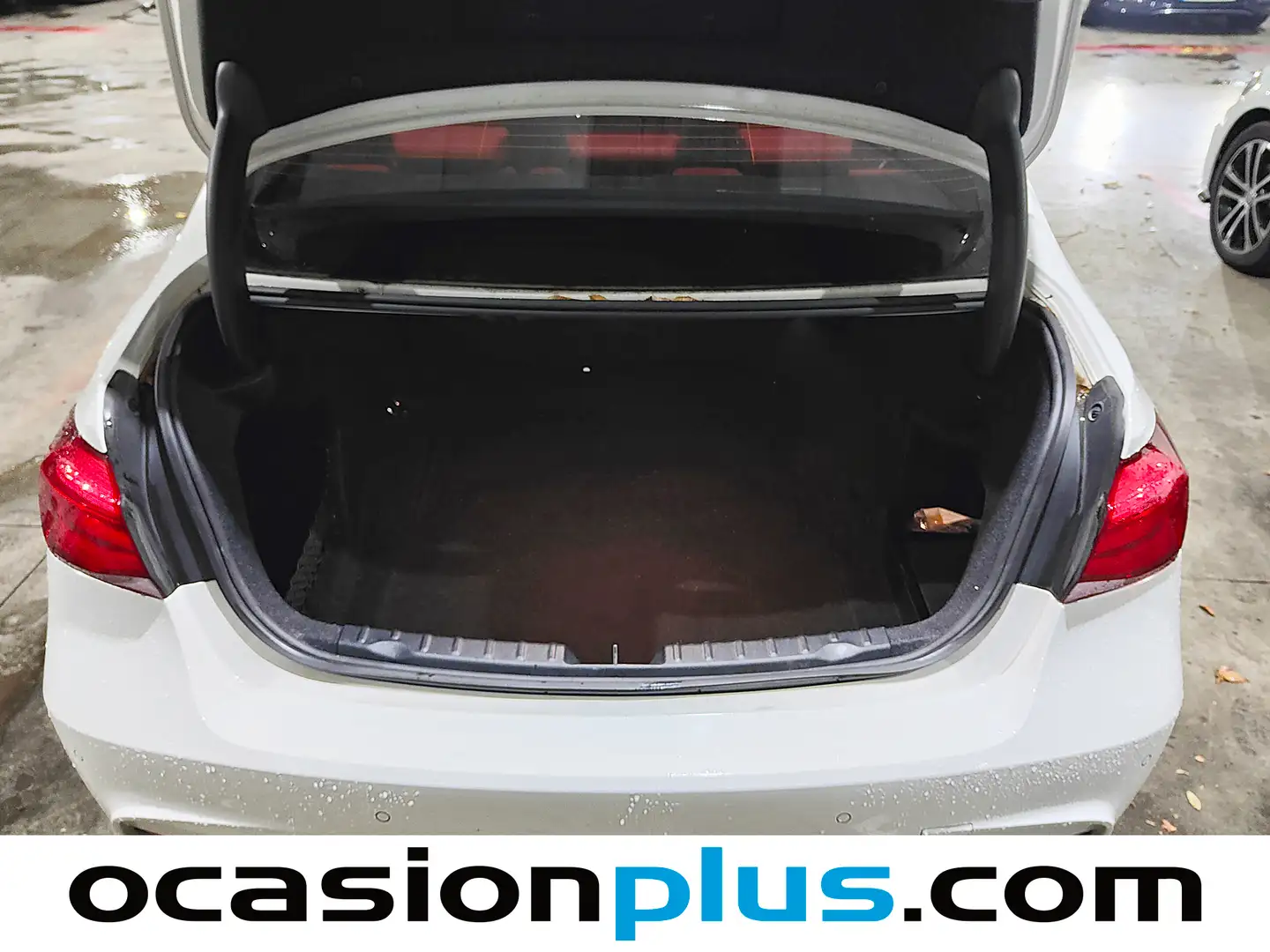 Foto BMW Serie 3 BMW Serie 3 320i (184 CV) Pack M