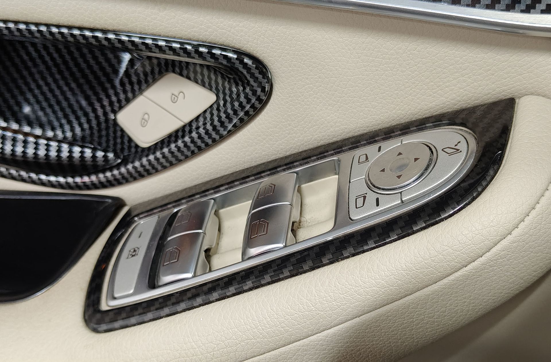 Mercedes-Benz GLC Mercedes GLC GLC 250 4MATIC - foto 35