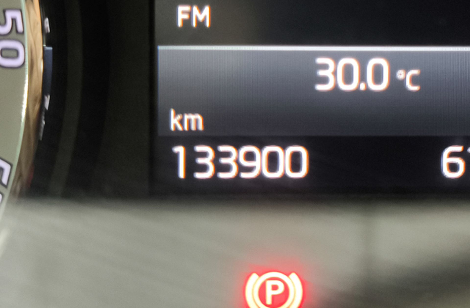 Škoda Karoq 1.6 TDI Ambition - foto 10
