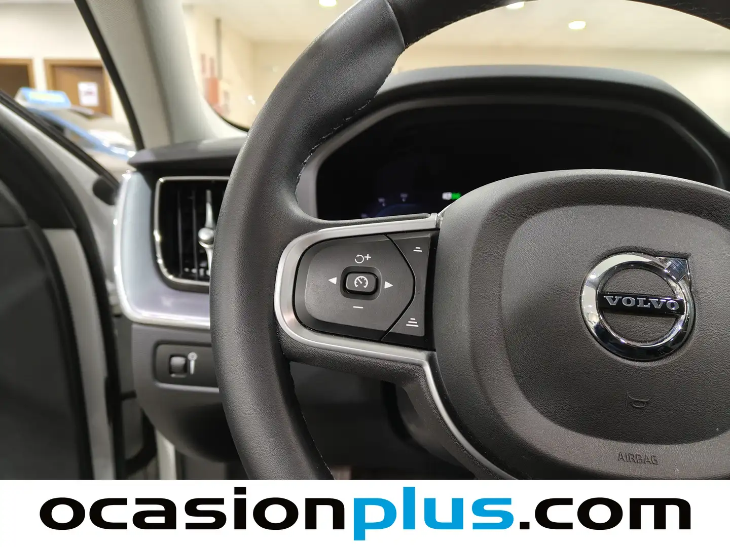Foto Volvo XC60 Volvo XC60 B4 D Core Auto (197 CV)