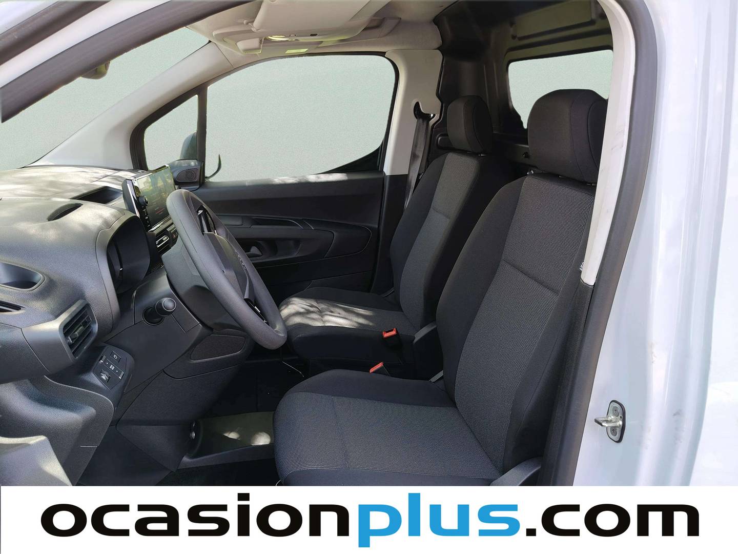 Foto asientos delanteros Fiat Doblò Fiat Dobló Furgón BlueHDi 100 M (100 CV)