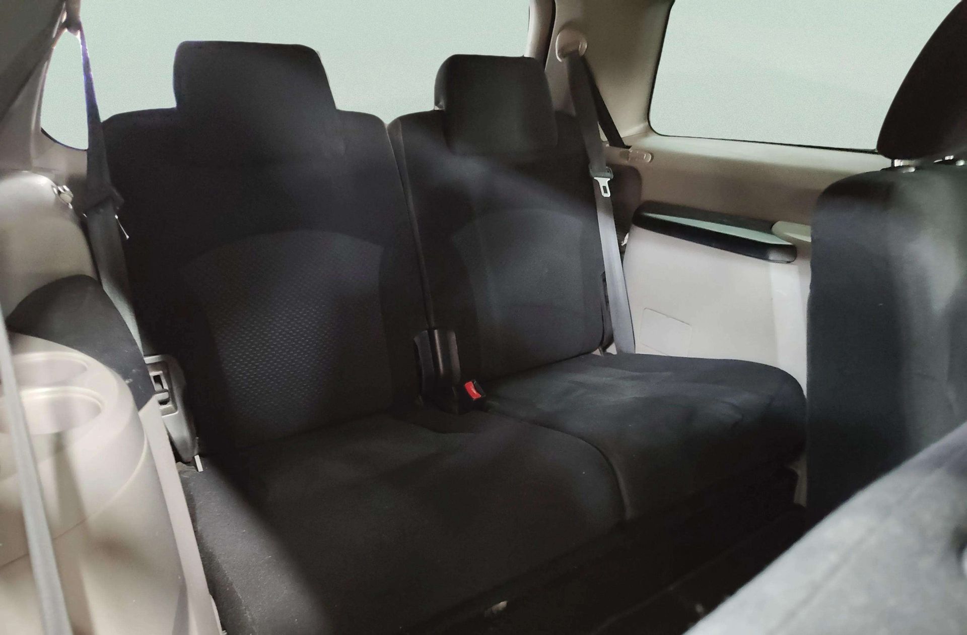 Mitsubishi Grandis 2.0 DI-D Challenge - foto 6