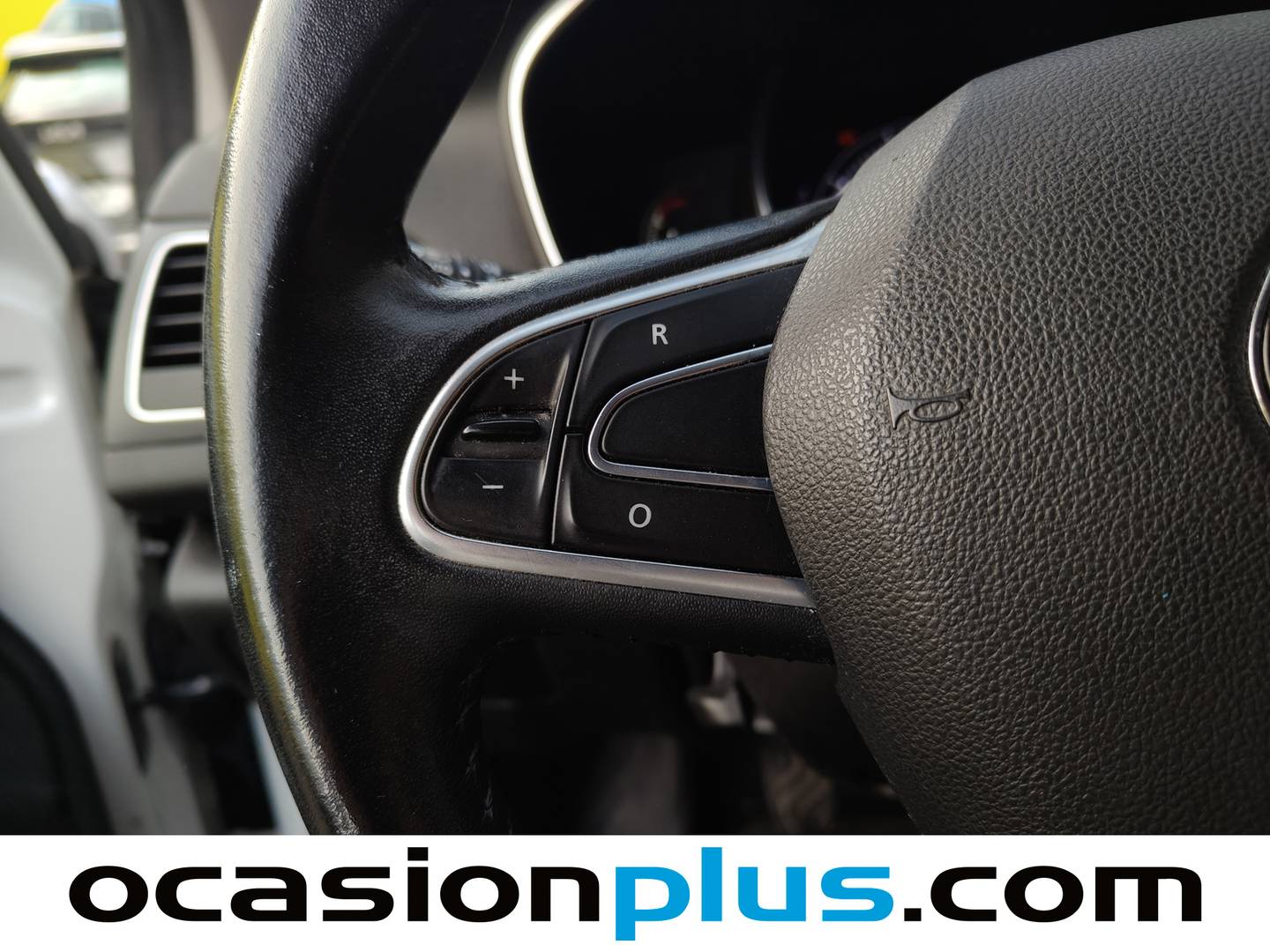 Foto Renault Mégane Renault Megane Zen TCe (140 CV) GPF