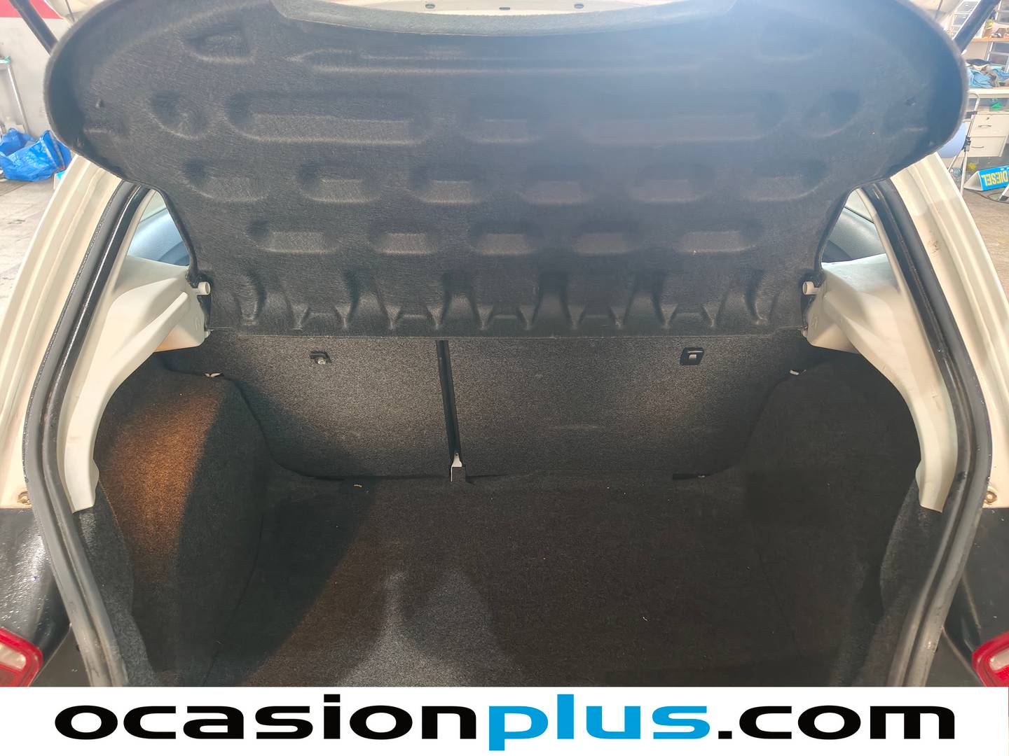 Foto asientos delanteros Seat Ibiza Seat Ibiza SC 1.6 TDI Style ITech (90 CV)