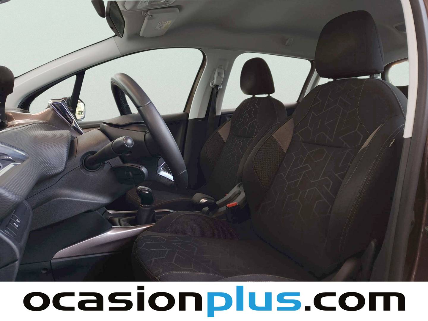 Foto asientos delanteros Peugeot 2008 Peugeot 2008 e-HDI 92 Active (92 CV)