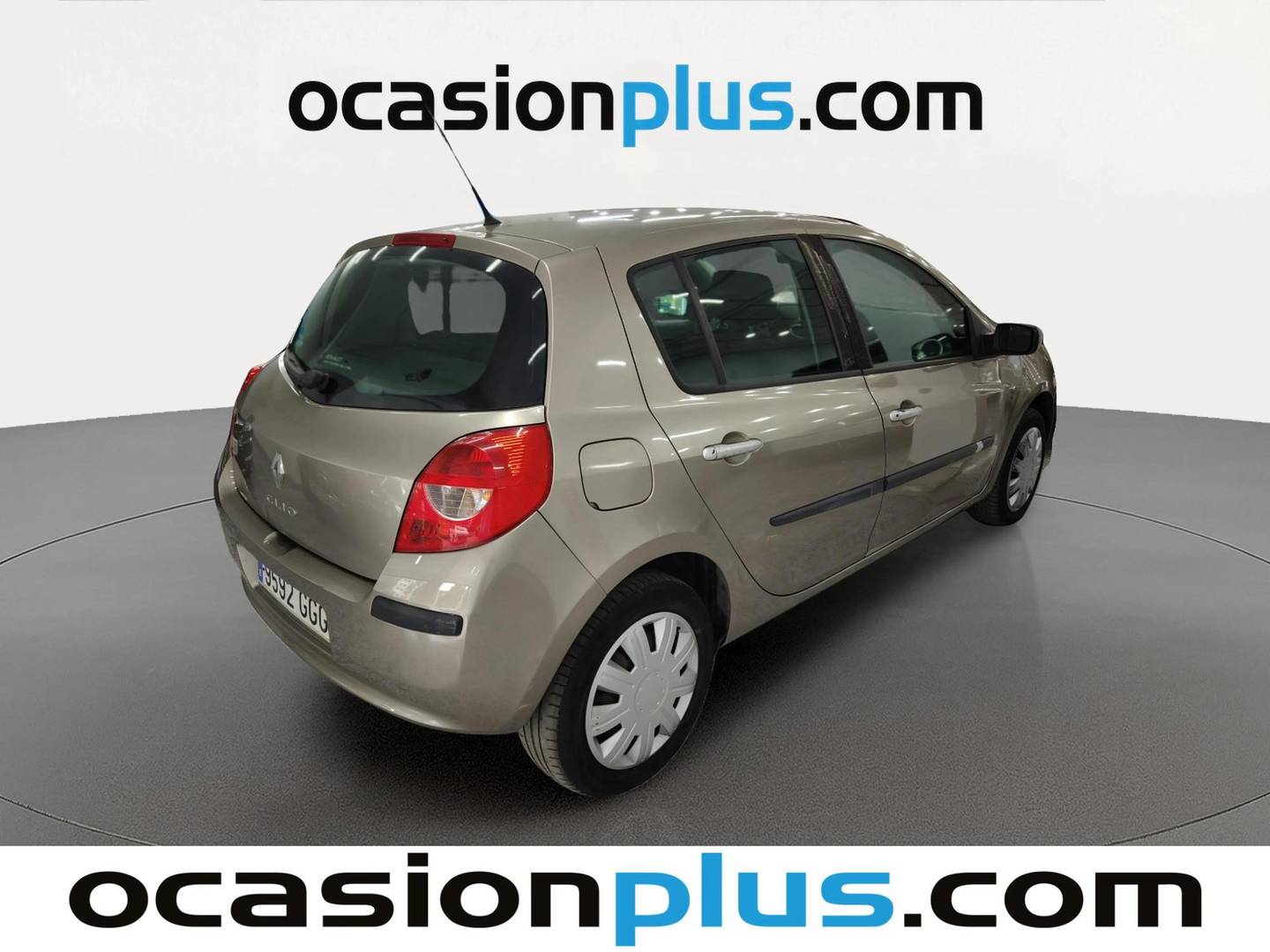Foto trasera Renault Clio Renault Clio 1.5 dCi Emotion (85 CV) derecha