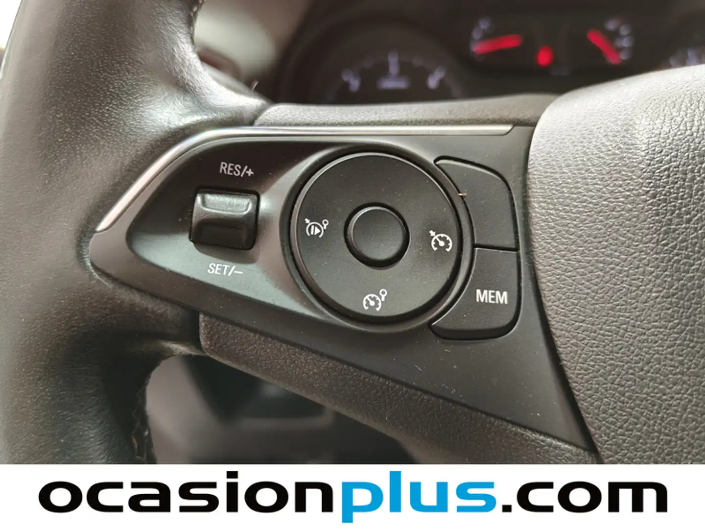 Foto Opel Crossland X Opel Crossland X 1.6 Turbo Selective (99 CV)