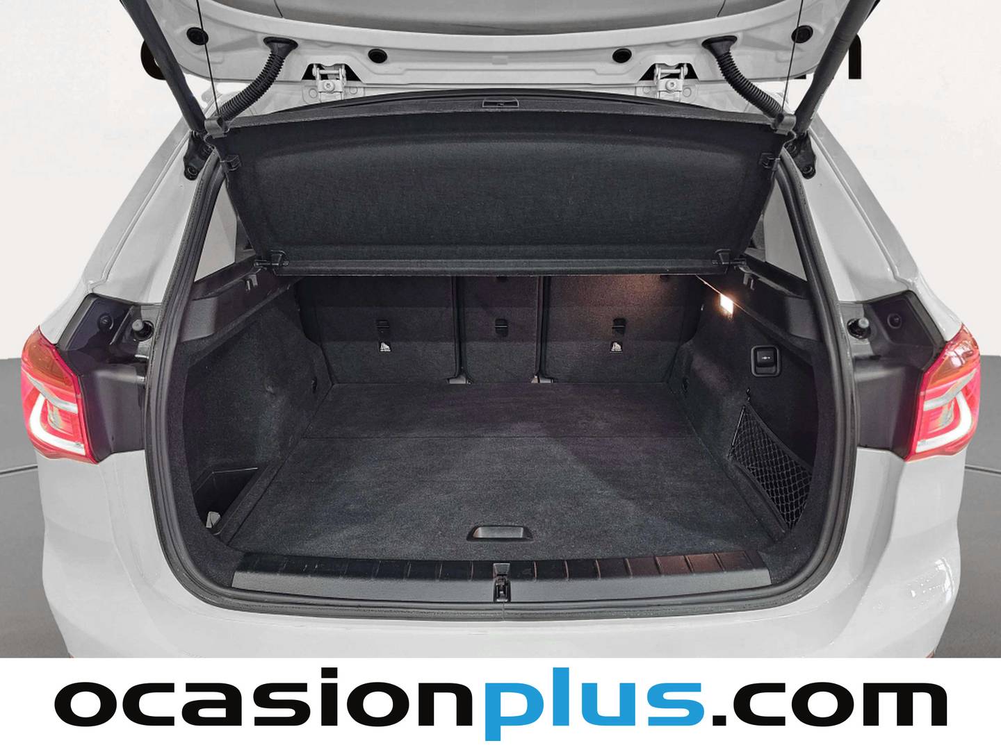 Fotos maletero BMW X1 BMW X1 sDrive18d (150 CV)