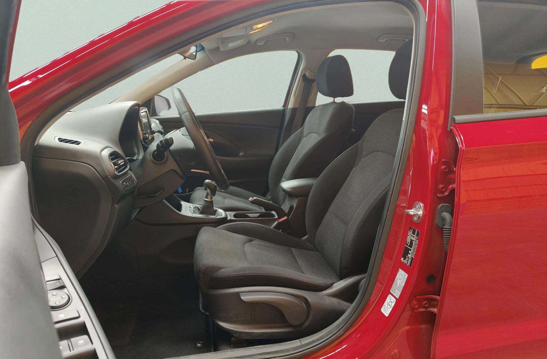 Hyundai i30 1.5 DPI Klass SLX - foto 8