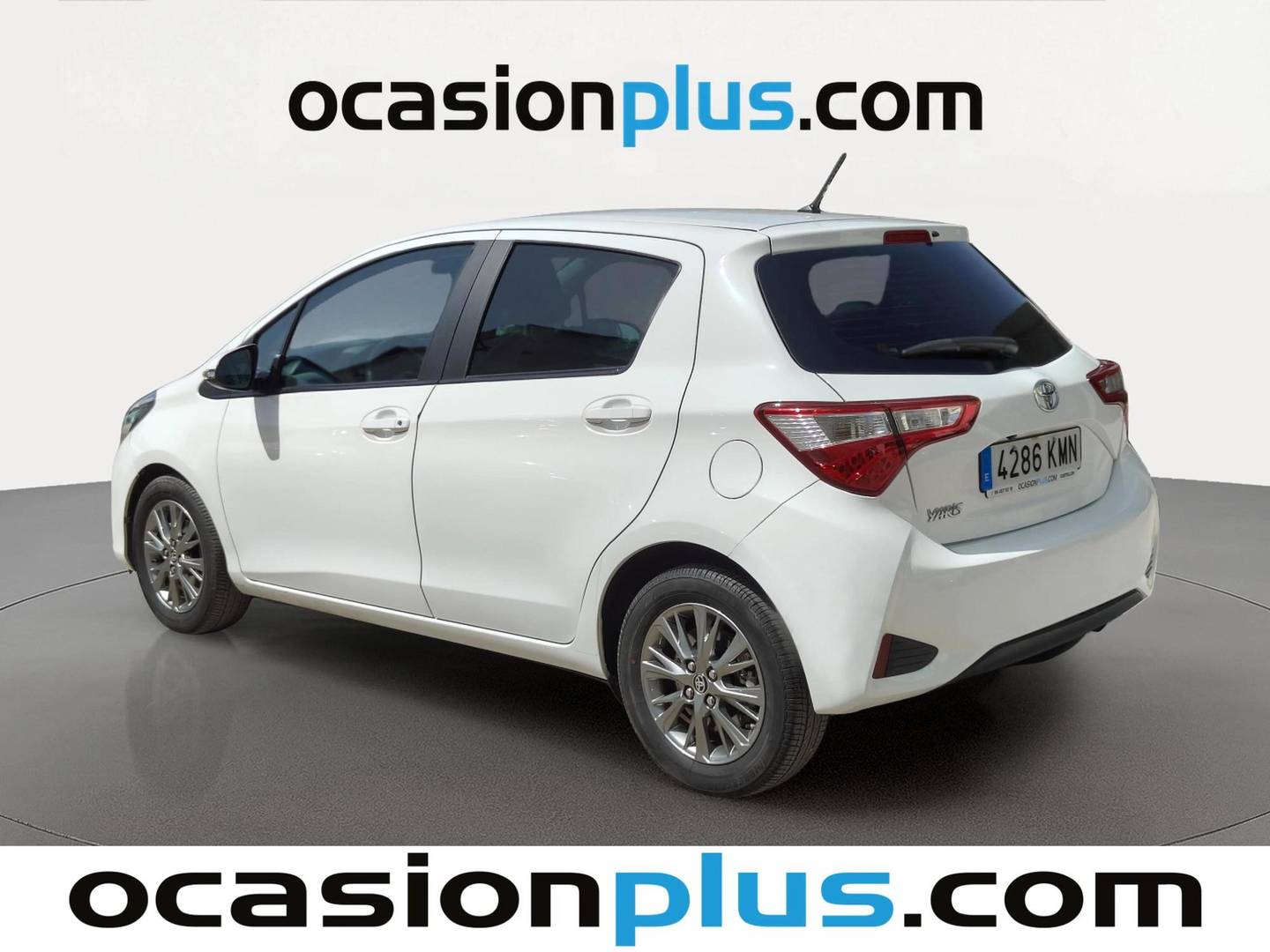 Foto trasera Toyota Yaris Toyota Yaris 70 Active (69 CV) izquierda