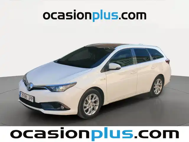 Toyota Auris 140H Touring Sports Active (136 CV) de segunda mano
