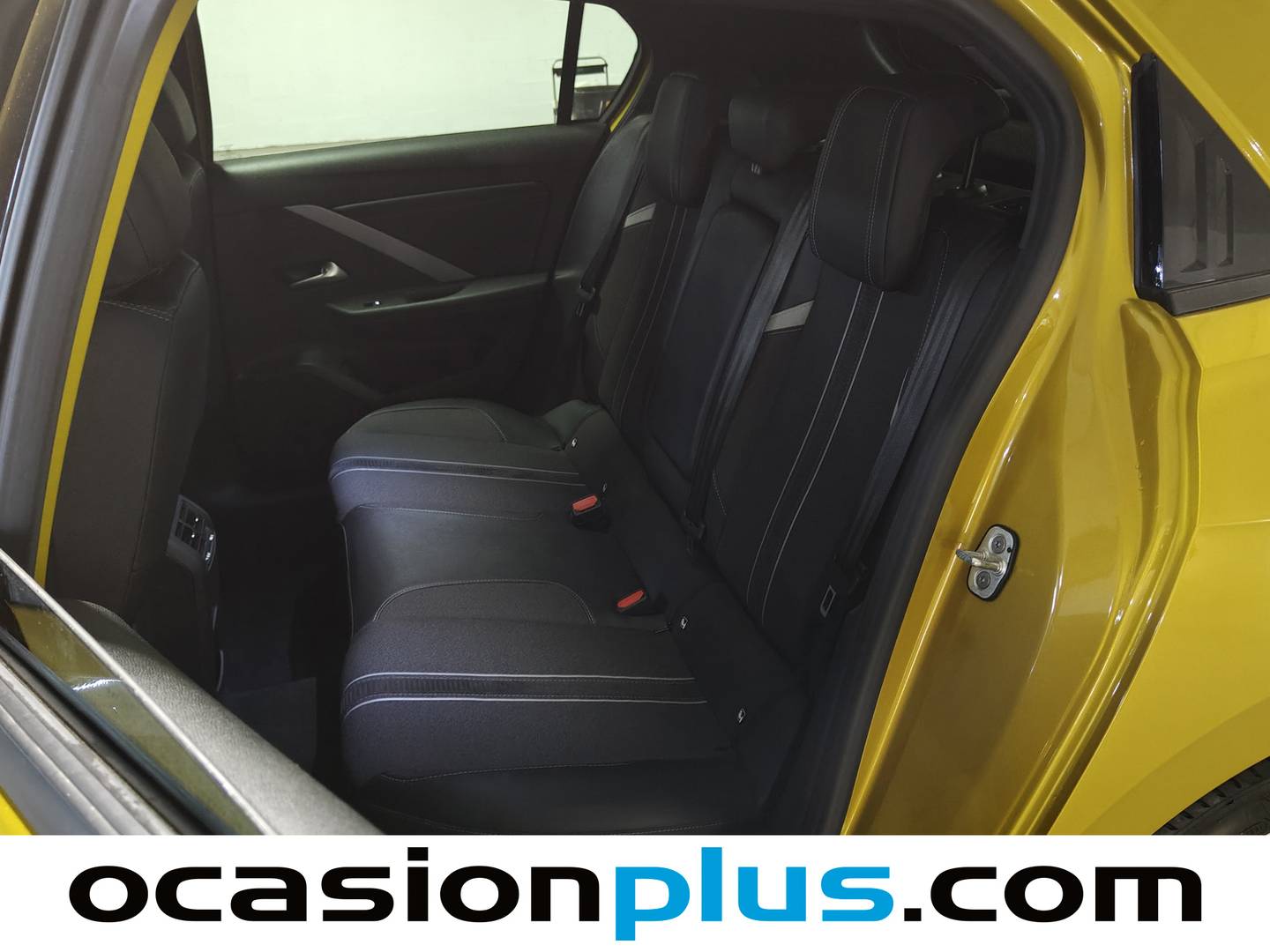 Foto Opel Astra Opel Astra 1.2 Turbo XHT GS (130 CV)