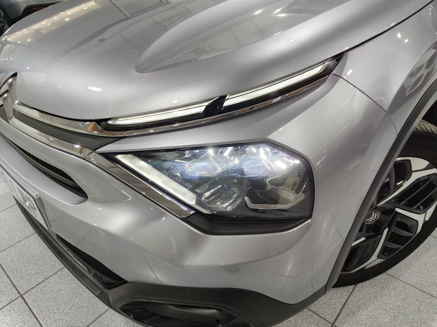 Foto Citroën C4 Citroen C4 BlueHDi 130 S&S Feel Pack EAT8 (130 CV)