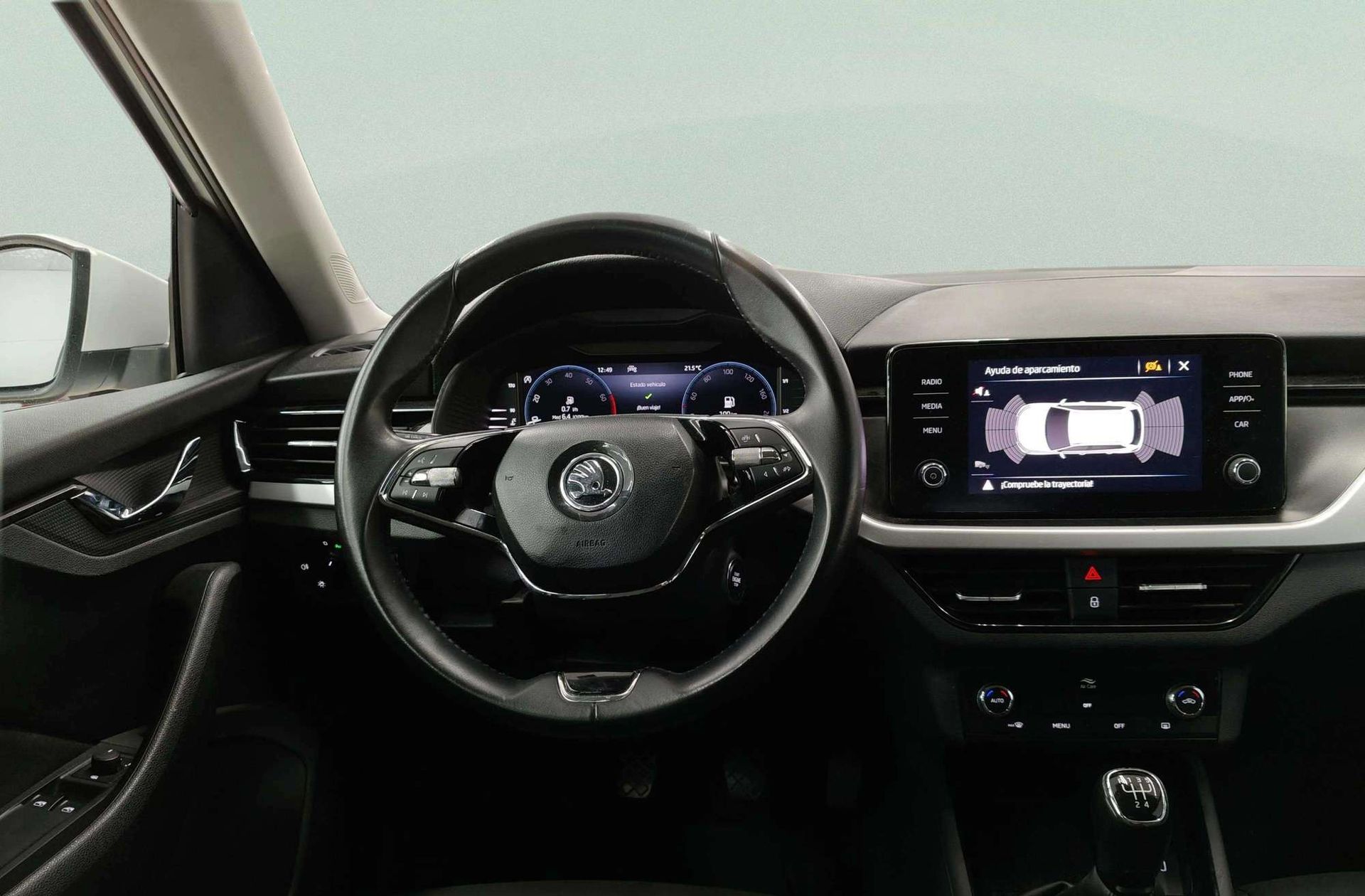 Škoda Kamiq 1.0 TSI Ambition - foto 22