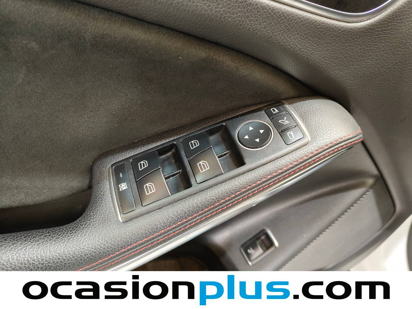 Mercedes GLA Mercedes GLA 180 (122 CV) Pack AMG 122cv