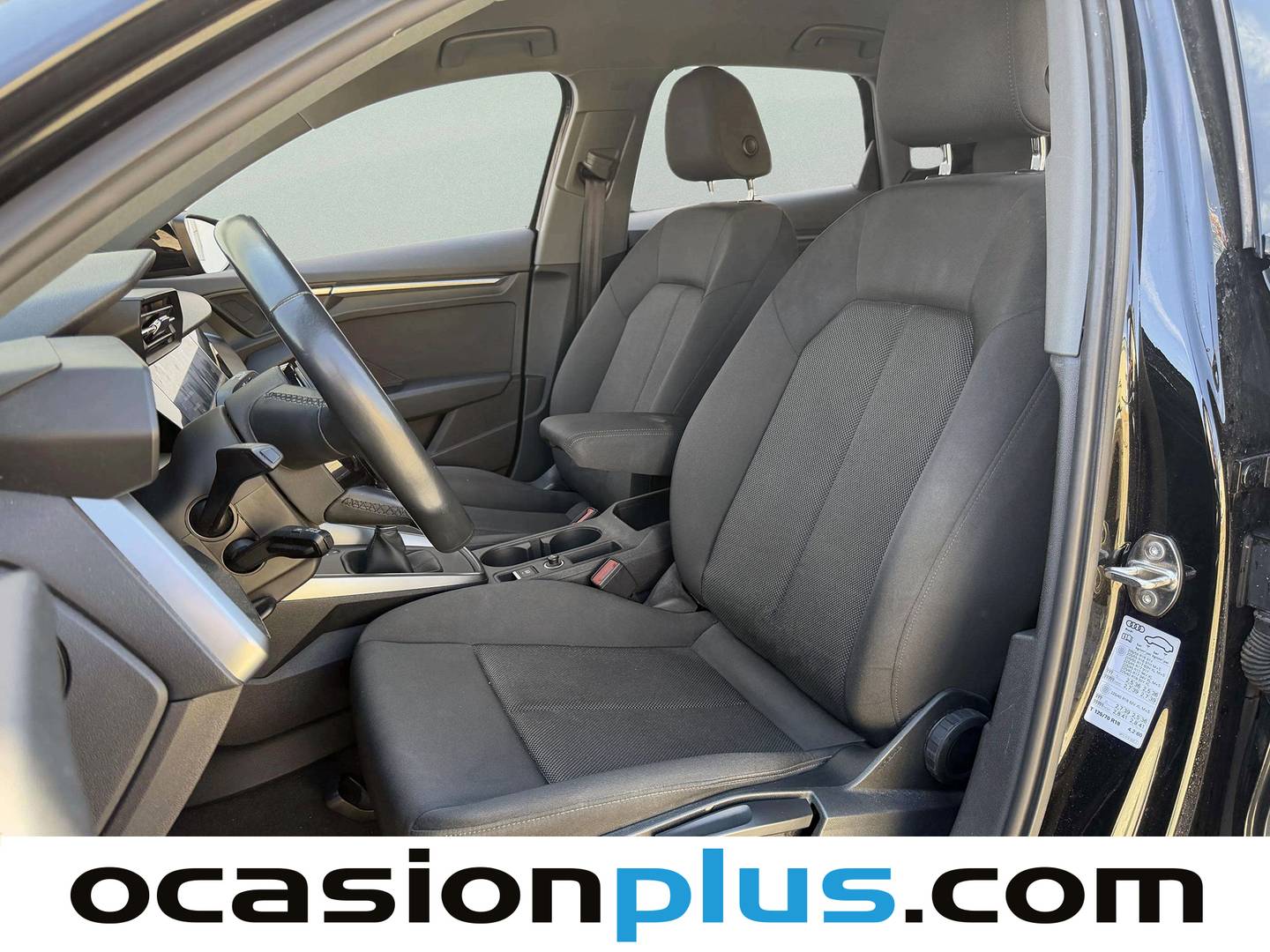 Foto asientos delanteros Audi A3 Audi A3 Sportback Advanced 30 TDI (116 CV)