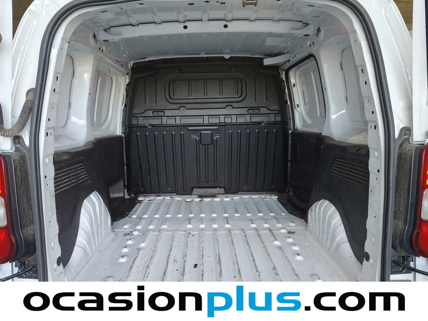 Foto Peugeot Partner Peugeot Partner Furgon BlueHDi 100 Standard 600kg (102 CV)