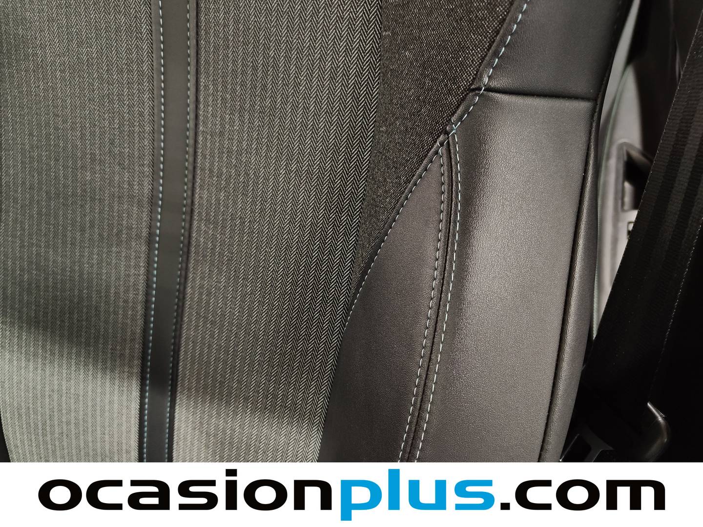Acabados Peugeot 5008 Hybrid Peugeot 5008 Hybrid 1.2 Allure Pack eDCS6 (136 CV) 7 Plazas