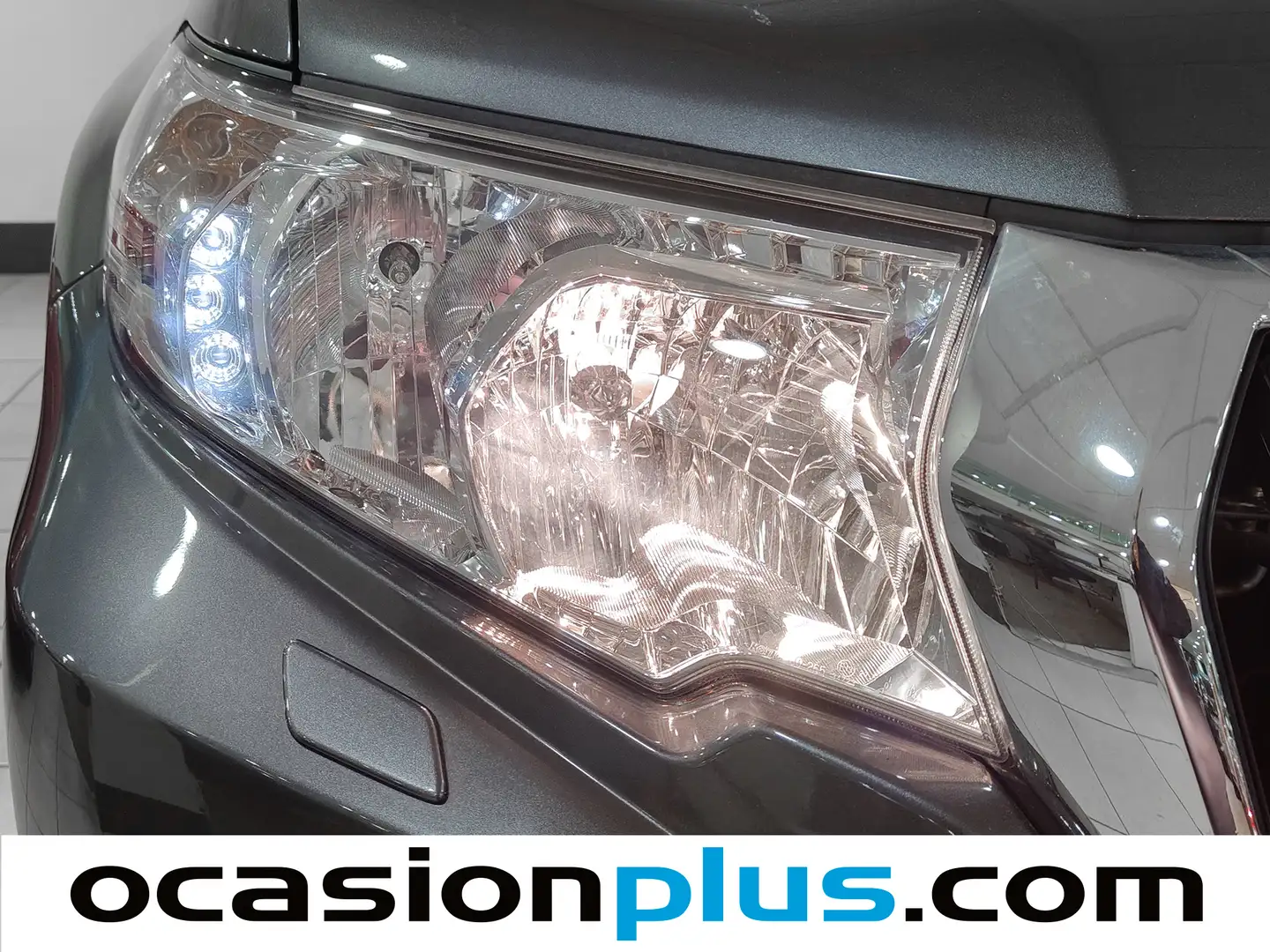 Foto Toyota Land Cruiser Toyota Land Cruiser 2.8 D-4D VXL Auto (204 CV)