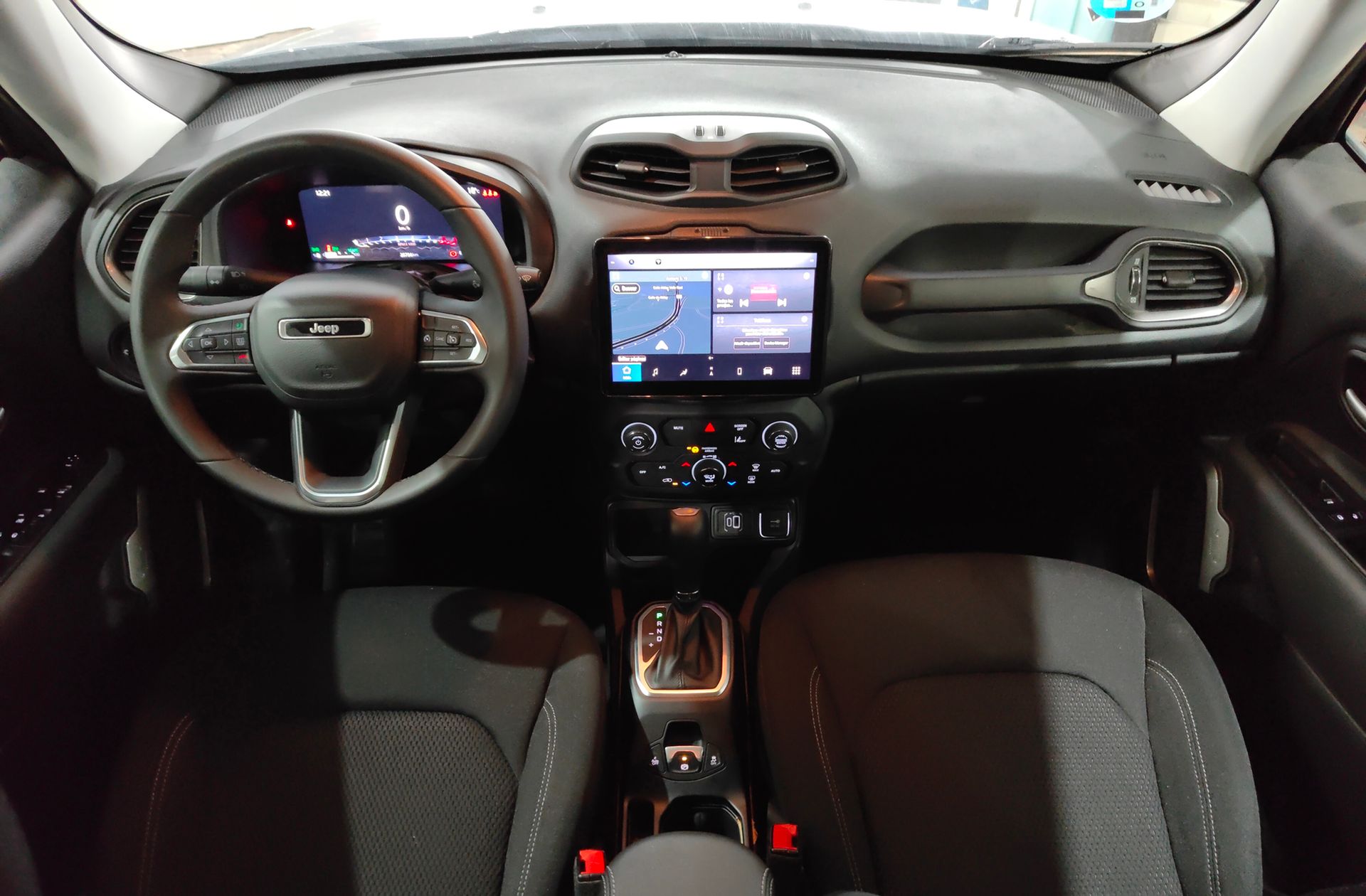 Jeep Renegade eHybrid 1.5 Limited ATX - foto 6