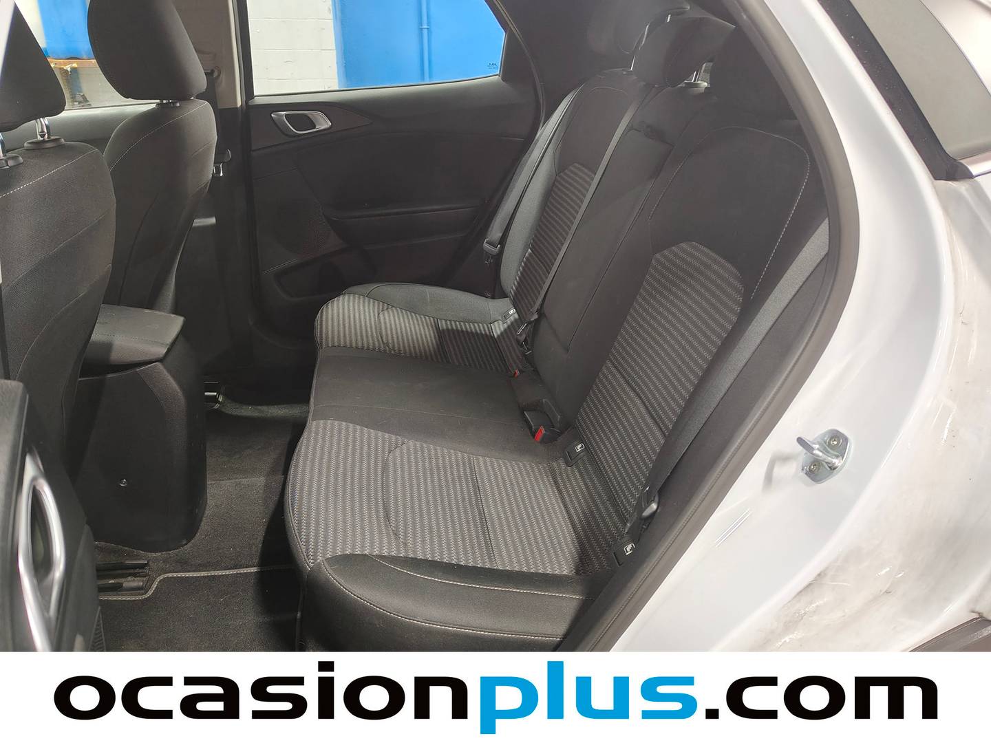 Foto asientos traseros KIA XCeed KIA XCeed 1.0 T-GDi Drive  (120 CV)