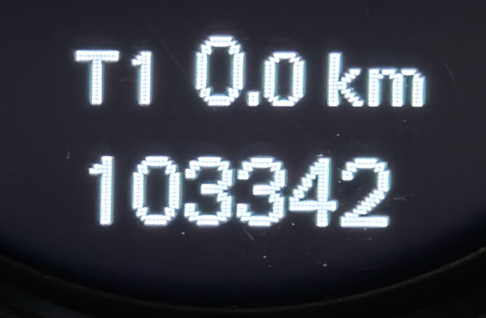 Volvo V40 D3 Momentum - foto 8