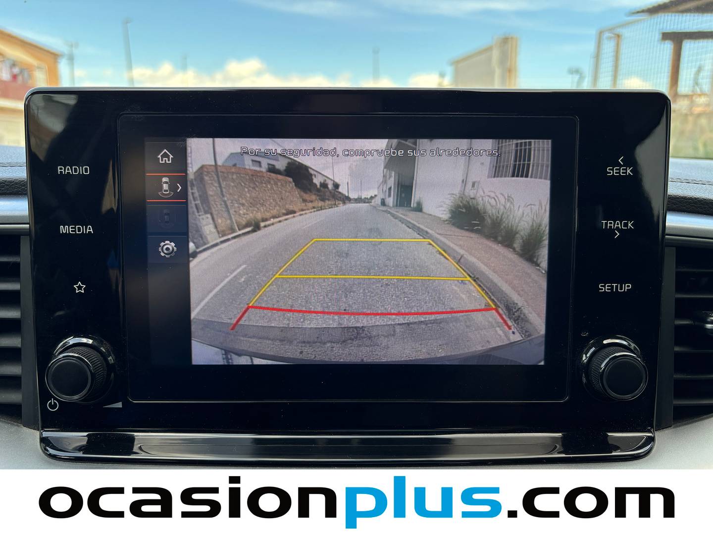 Equipamiento del KIA Ceed KIA Ceed 1.6 MHEV iMT Drive (136 CV)