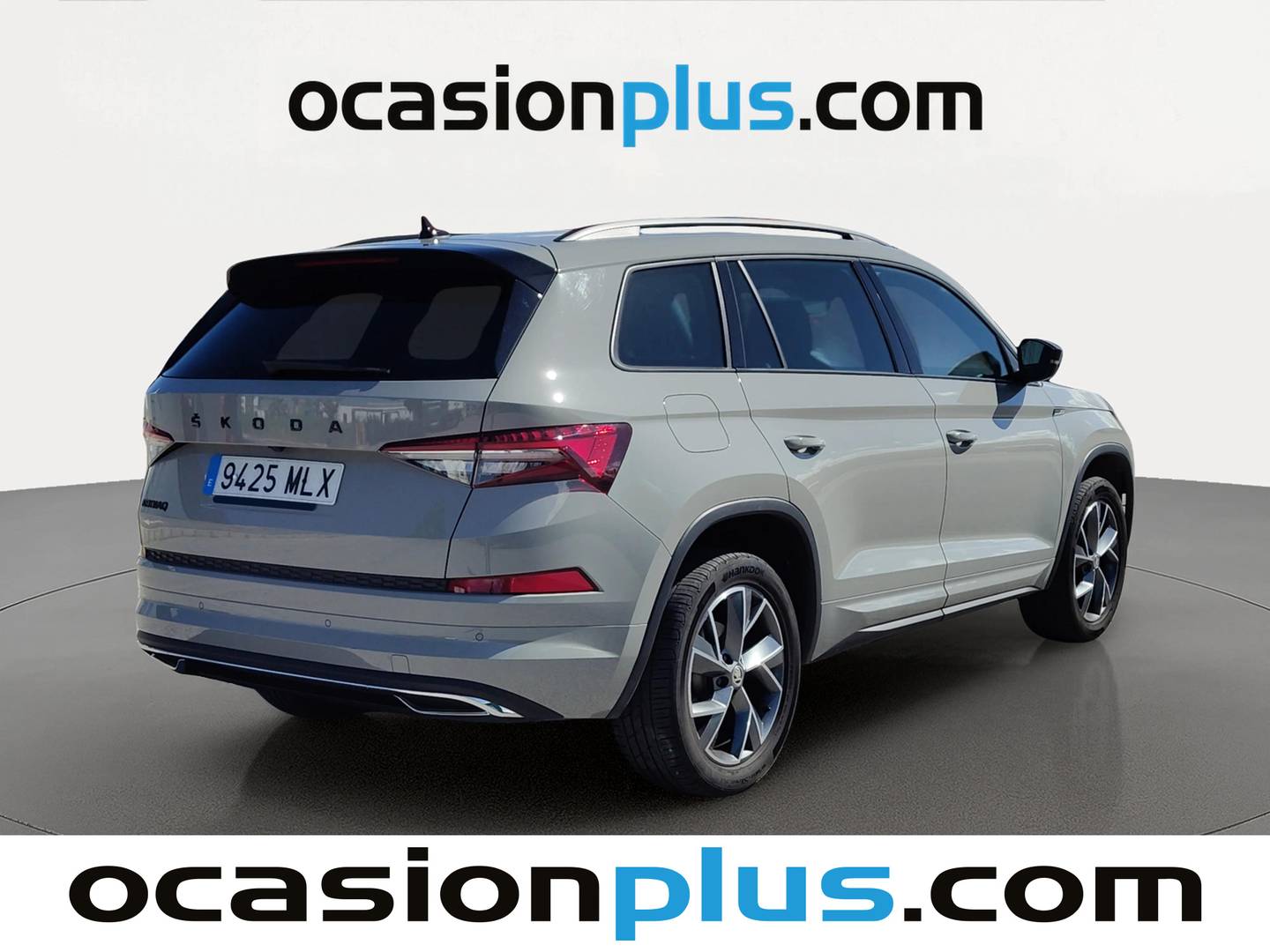 Foto trasera Skoda Kodiaq Skoda Kodiaq 1.5 TSI Sportline 4x2 DSG (150 CV) 7 Plazas derecha