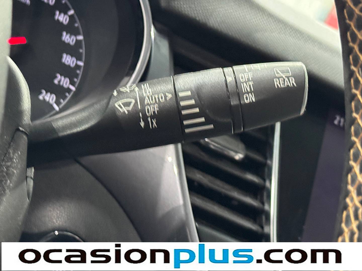 Foto Opel Crossland X Opel Crossland X 1.2 Innovation (130 CV)