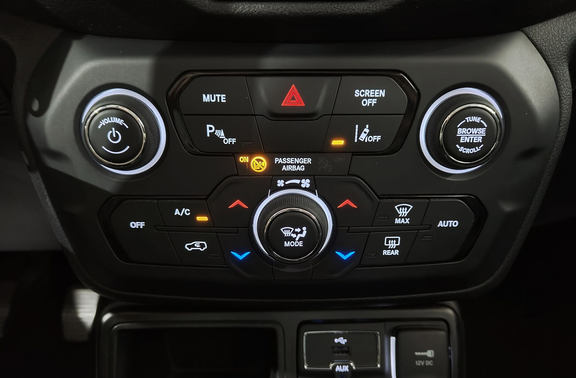 Jeep Renegade 1.0G Limited 4x2 - foto 28