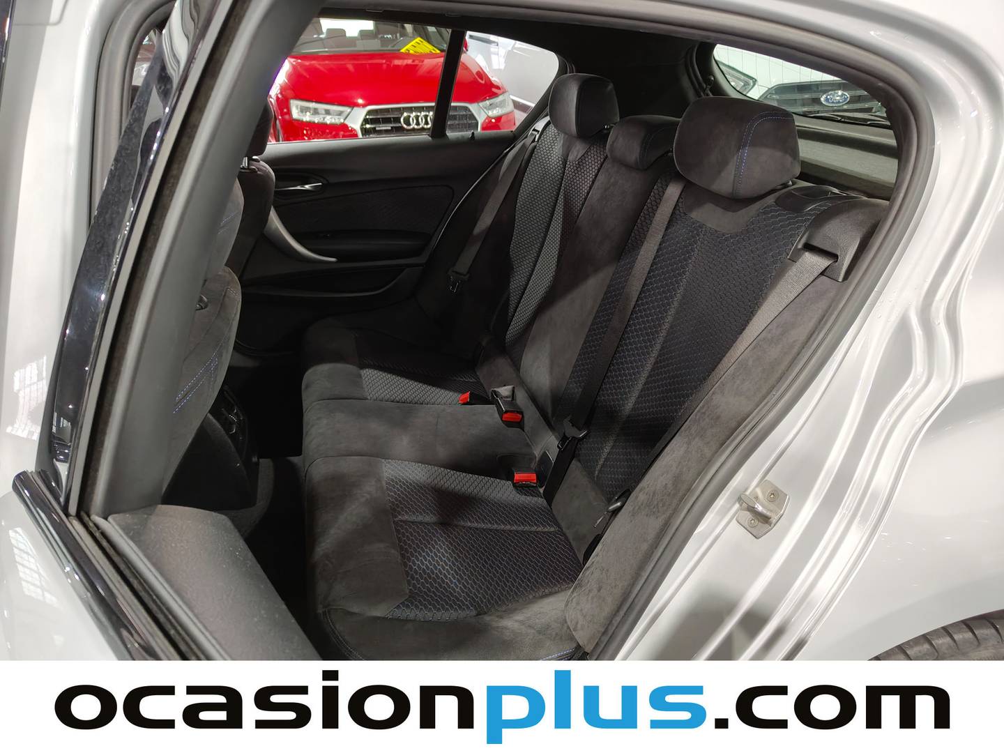 Foto asientos traseros BMW Serie 1 BMW Serie 1 118d (150 CV) Pack M