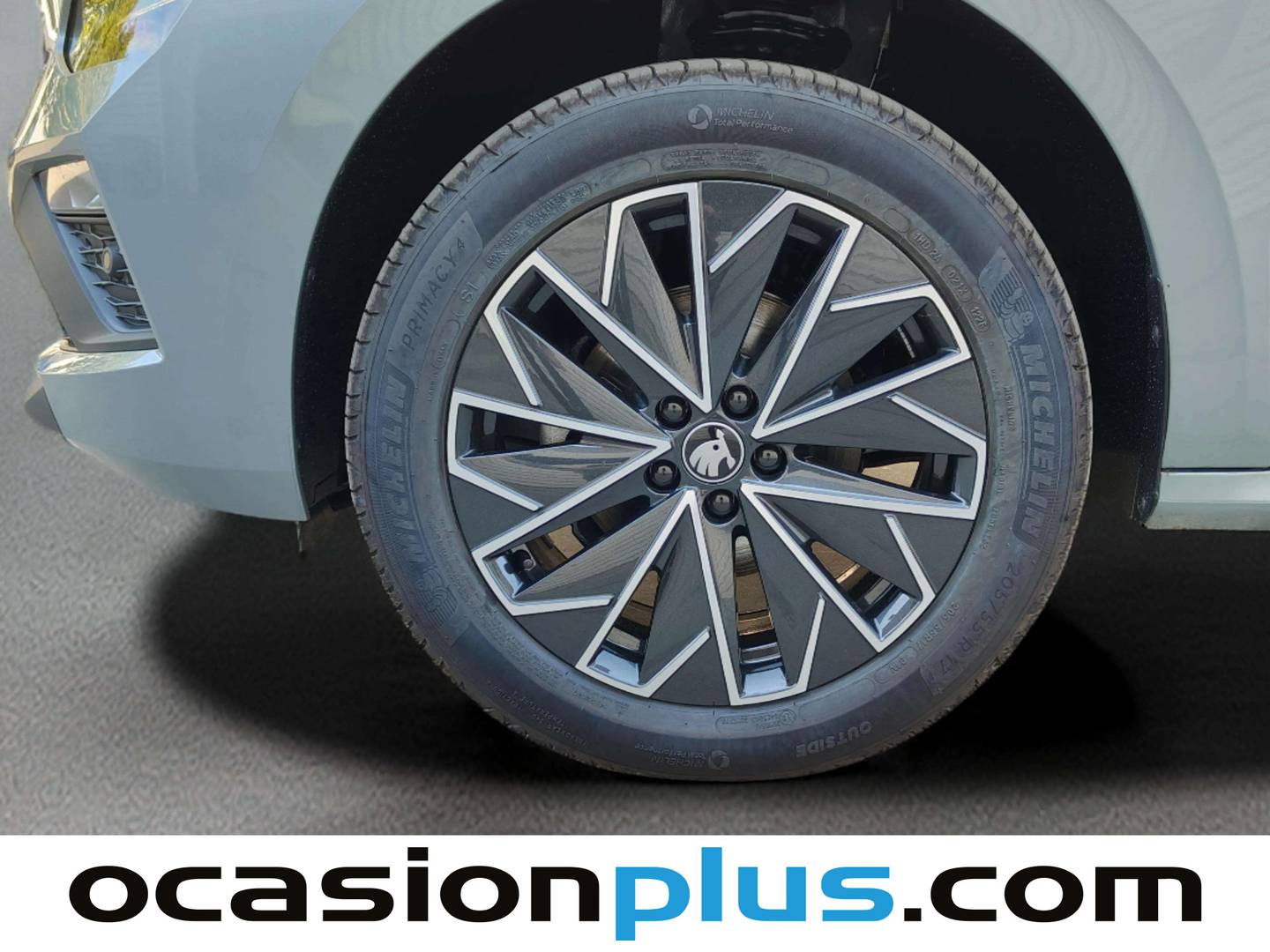 Skoda Kamiq Skoda Kamiq 1.0 TSI Selection DSG (115 CV) automático