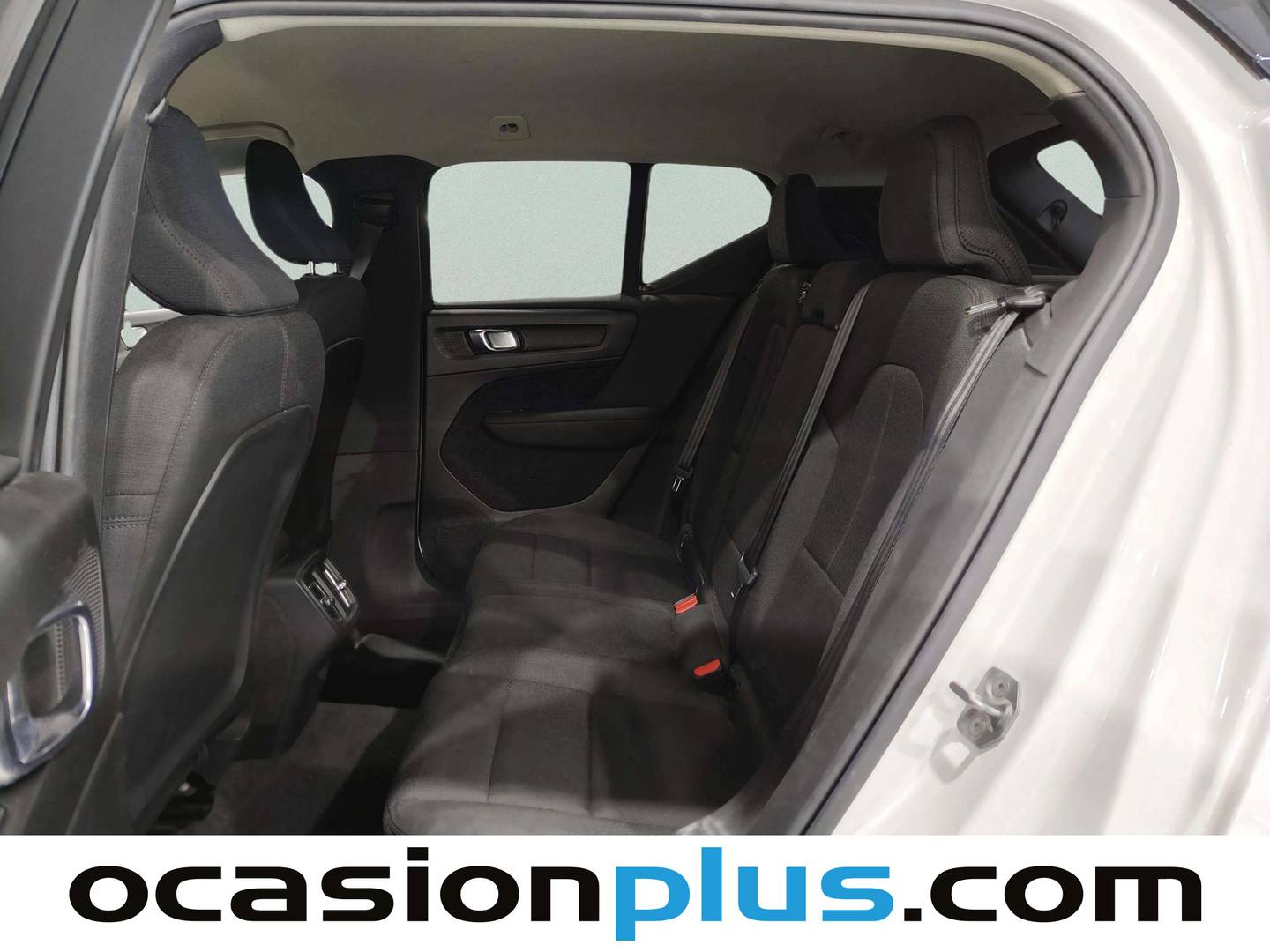 Foto asientos traseros Volvo XC40 Volvo XC40 T3 (156 CV)