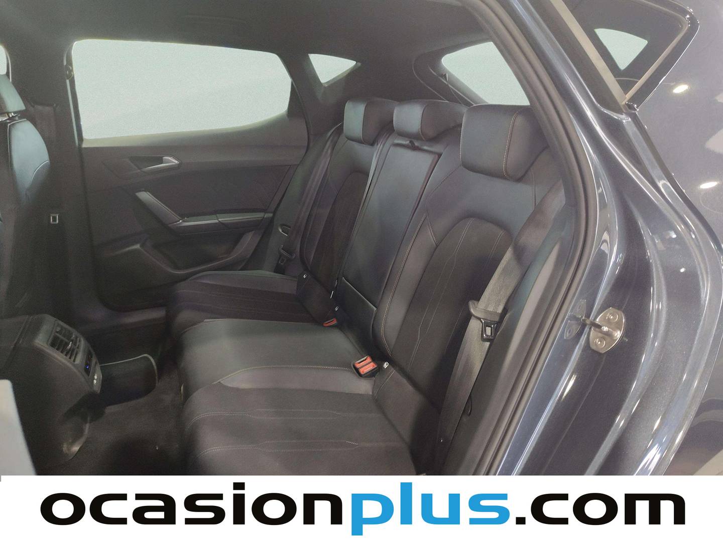 Foto asientos traseros Cupra León Cupra León 1.5 eTSI DSG (150 CV)
