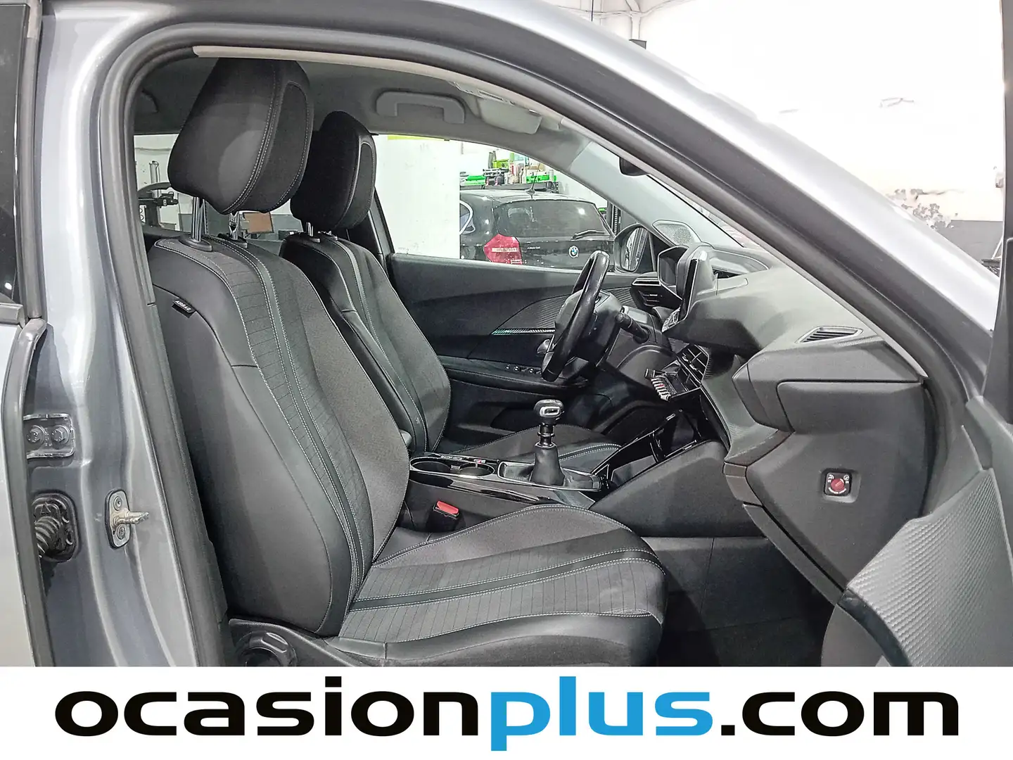 Foto Peugeot 2008 Peugeot 2008 PureTech 130 S&S Allure Pack (130 CV)