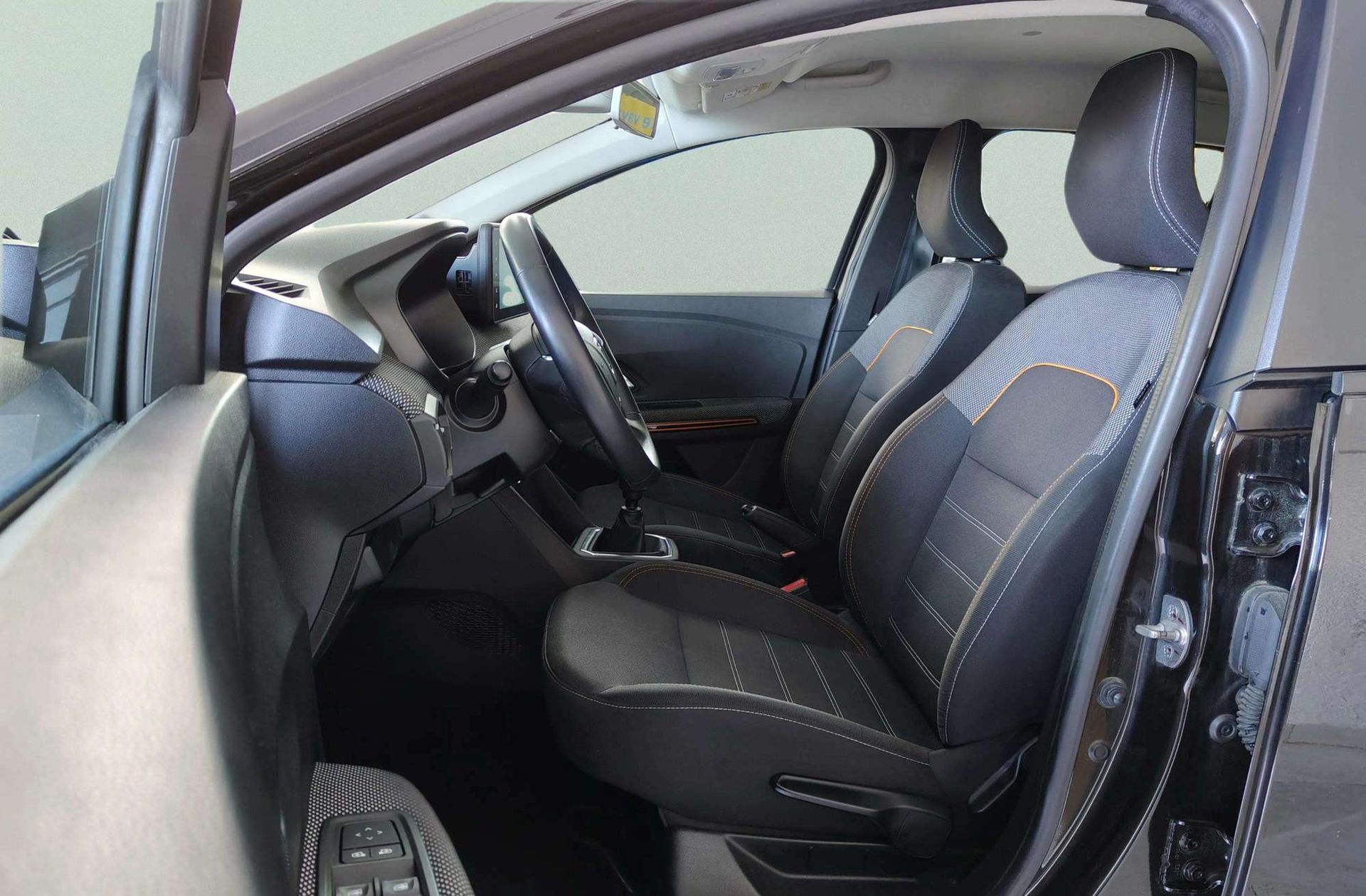 Dacia Sandero Stepway Comfort TCe - foto 11