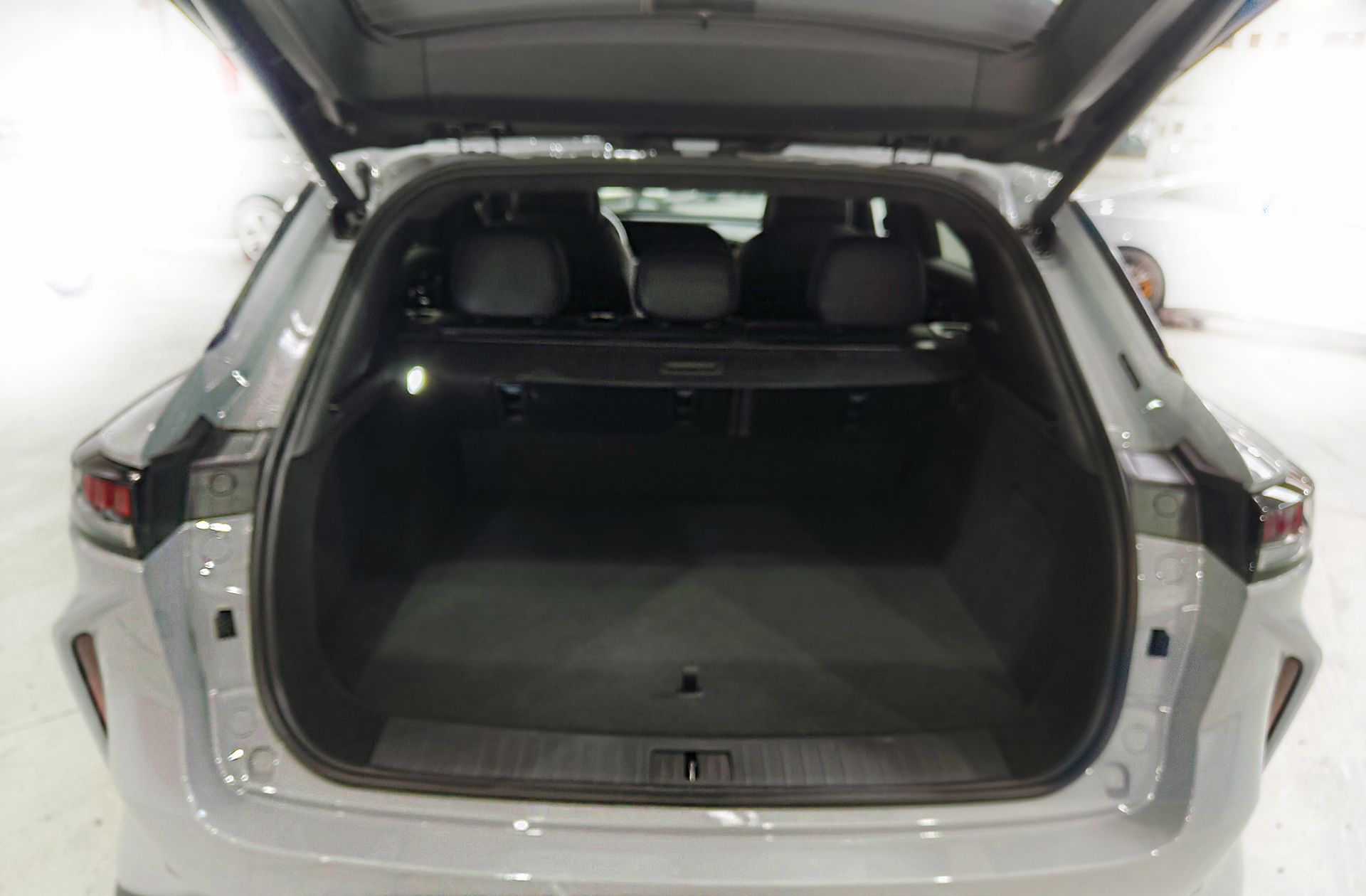 Omoda 9 1.5 T-GDi SHS Premium AWD - foto 20