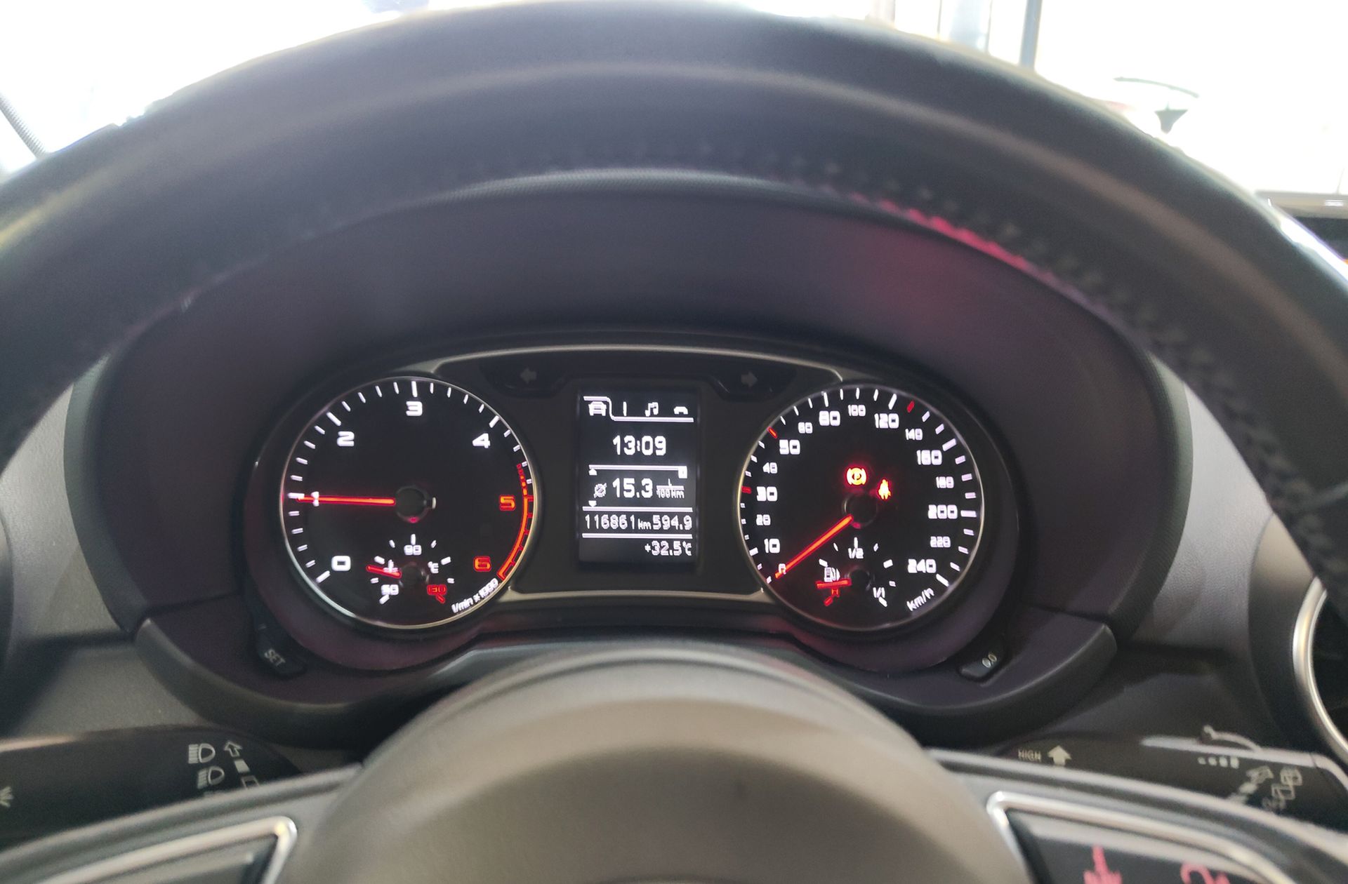 Audi A1 Sportback Attraction 1.6 TDI - foto 23