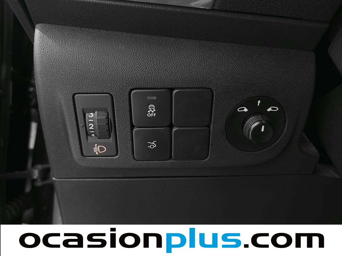Extras y acabados del Citroën C-Elysée Citroën C-Elysee BlueHDi 100 Seduction (100 CV)