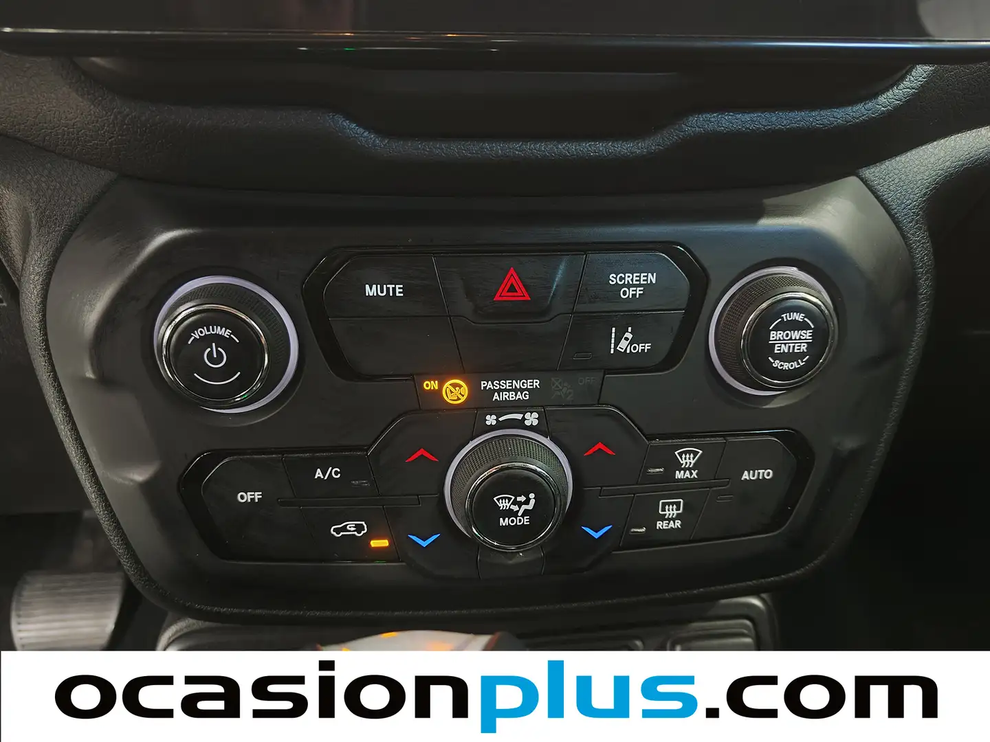 Foto Jeep Renegade Jeep Renegade eHybrid 1.5 Altitude DCT (130 CV)