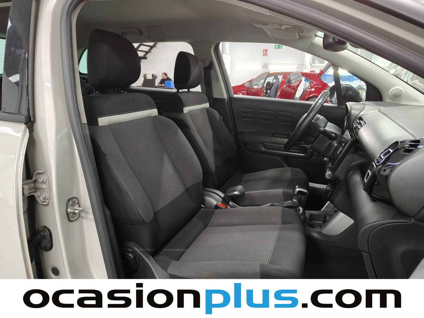 Foto Citroën C3 Aircross Citroen C3 Aircross PureTech 110 S&S Shine EAT6 (110 CV)