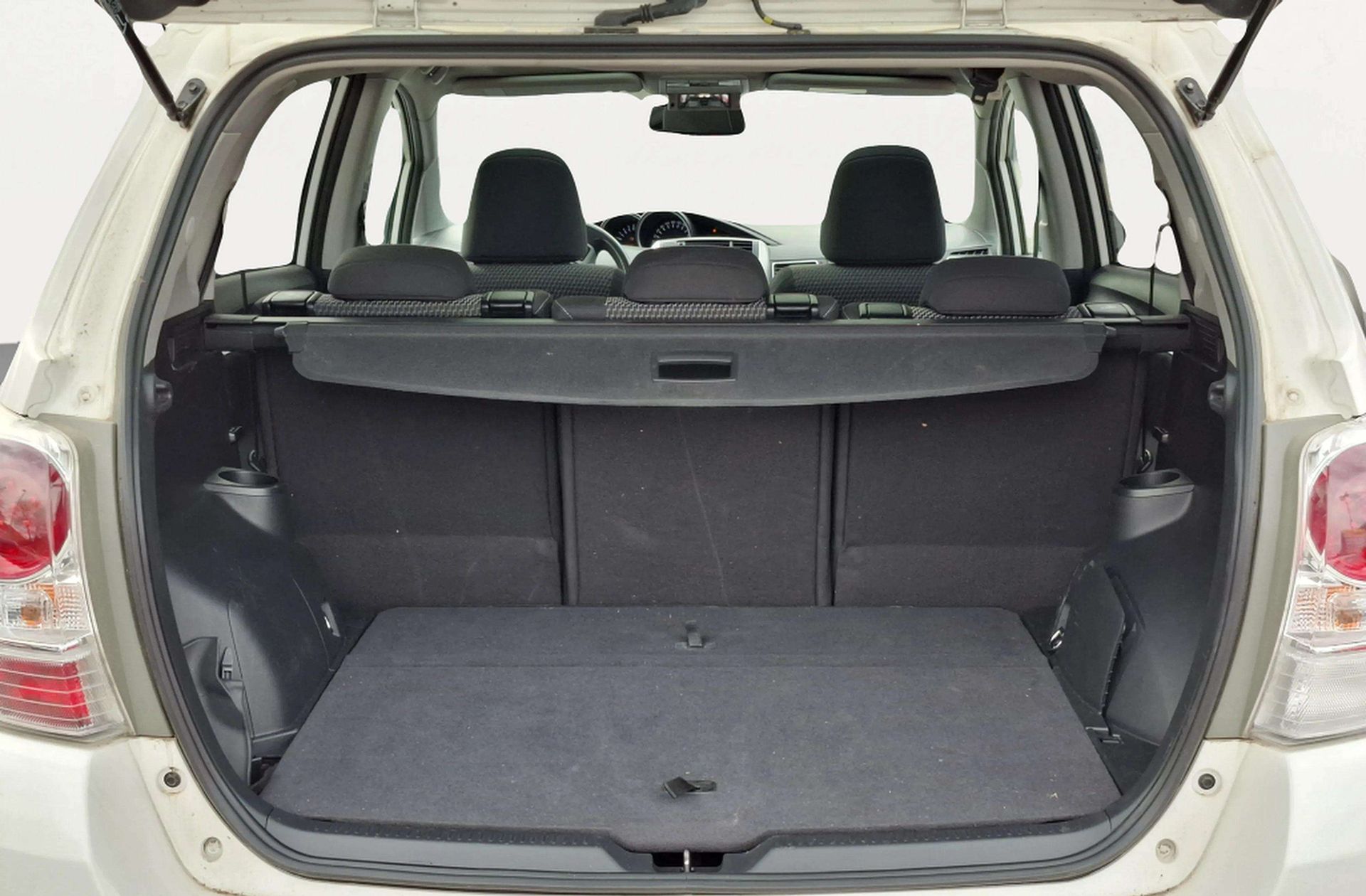 Toyota Verso 130 Advance - foto 14