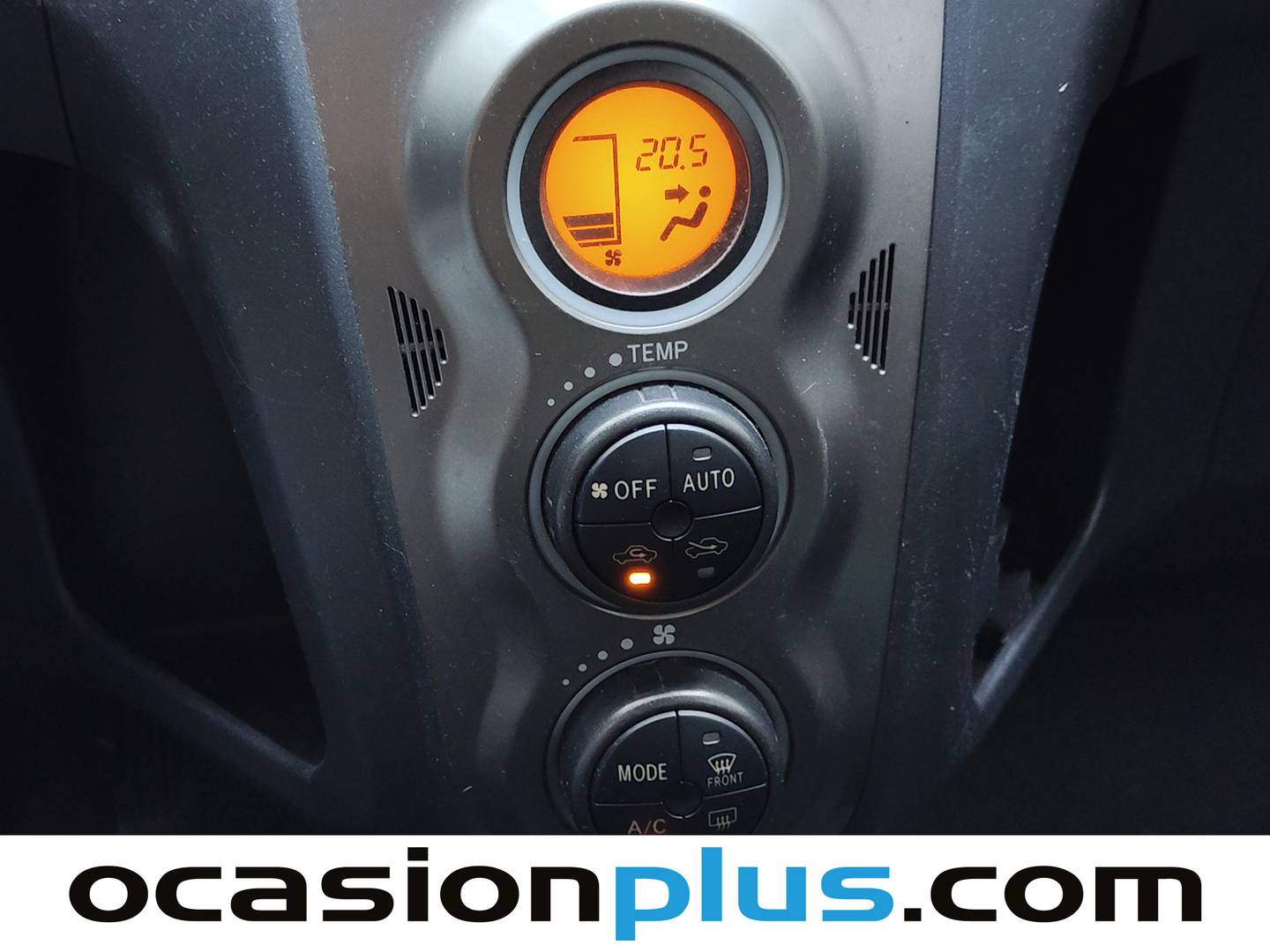 Extras y acabados del Toyota Yaris Toyota Yaris 1.3 VVT-I TS (101 CV)