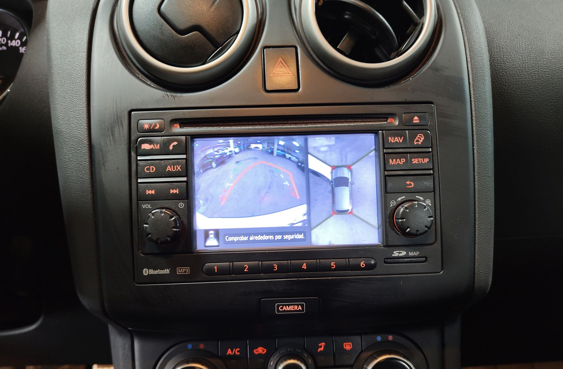 Nissan Qashqai 1.6 dCi 360 4x2 - foto 8