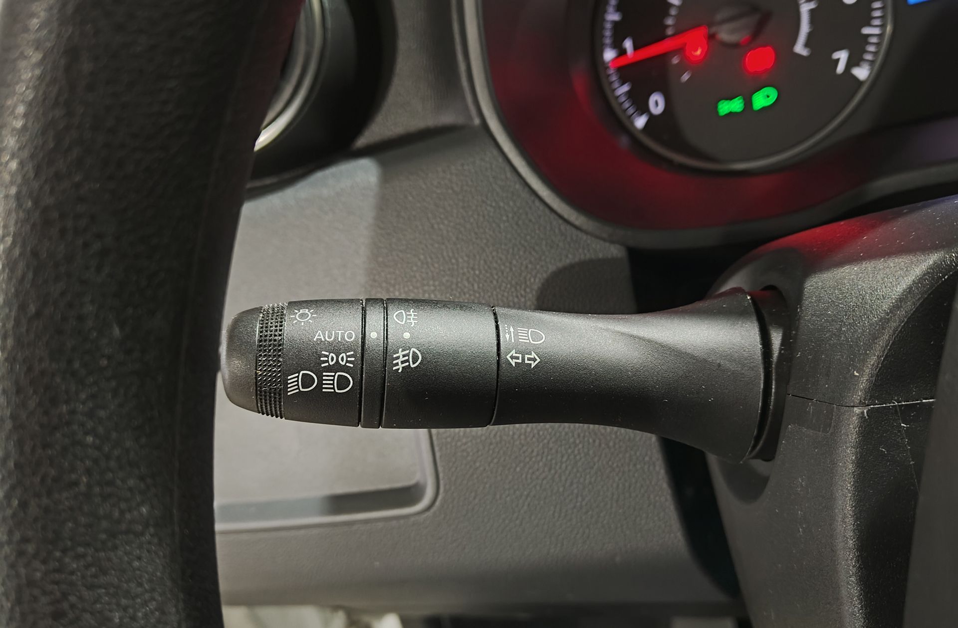 Dacia Duster Essential TCe 4x2 - foto 20