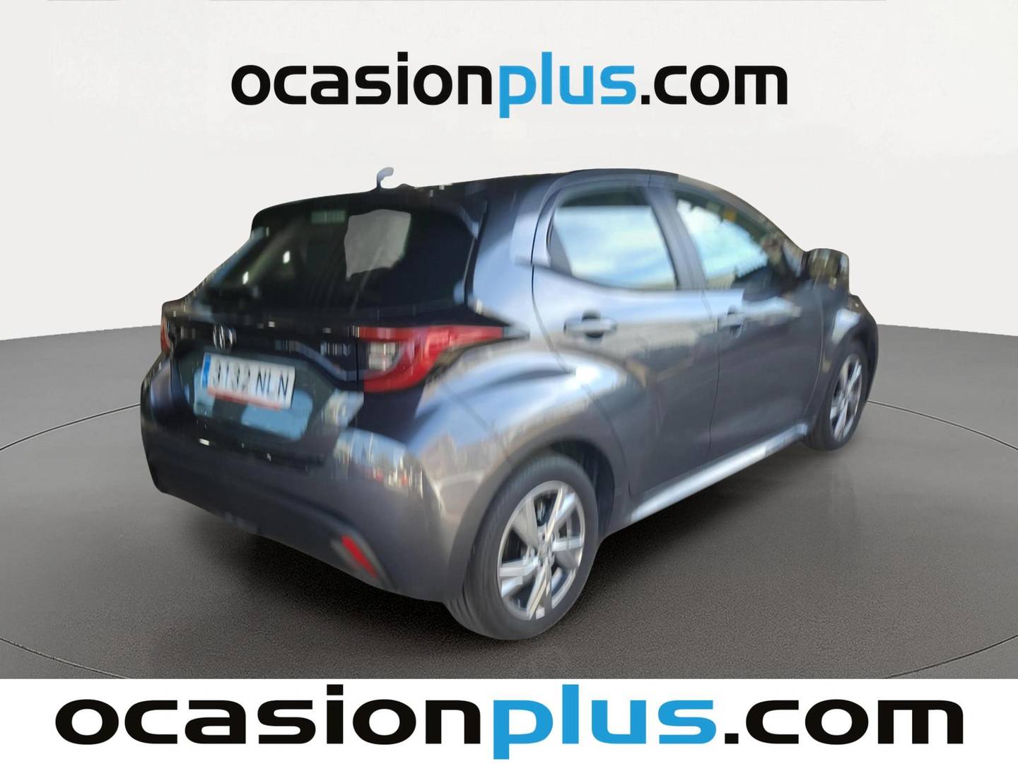 Foto trasera Toyota Yaris Toyota Yaris 120H Active Plus (116 CV) derecha