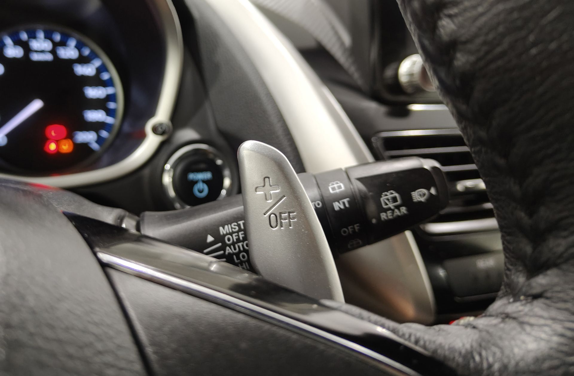 Mitsubishi Eclipse Cross 2.4 PHEV Kaiteki 4WD - foto 29