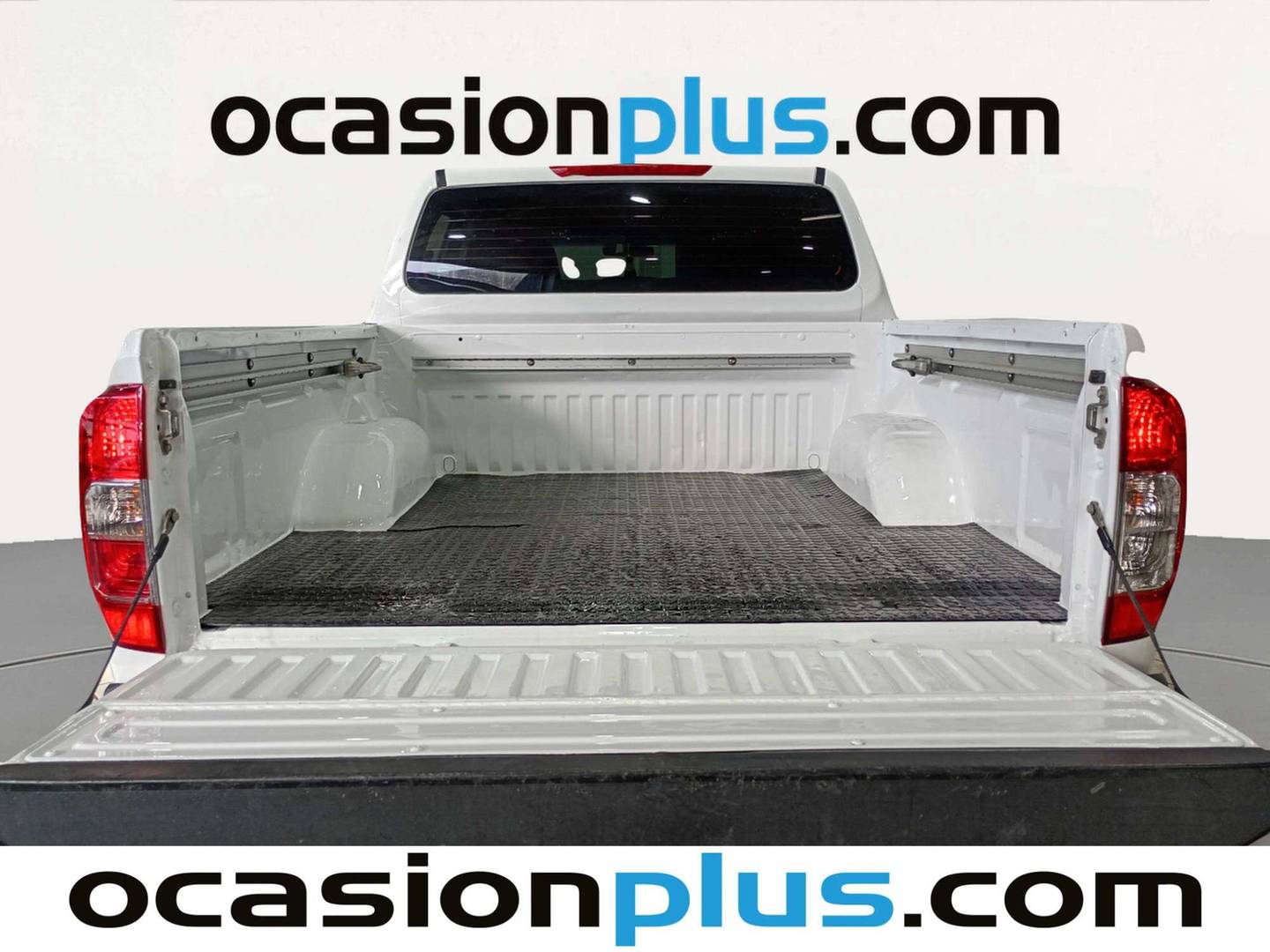 Foto Nissan Navara Nissan Navara PickUp 2.3 dCi Doble Cabina EU6 (160 CV)